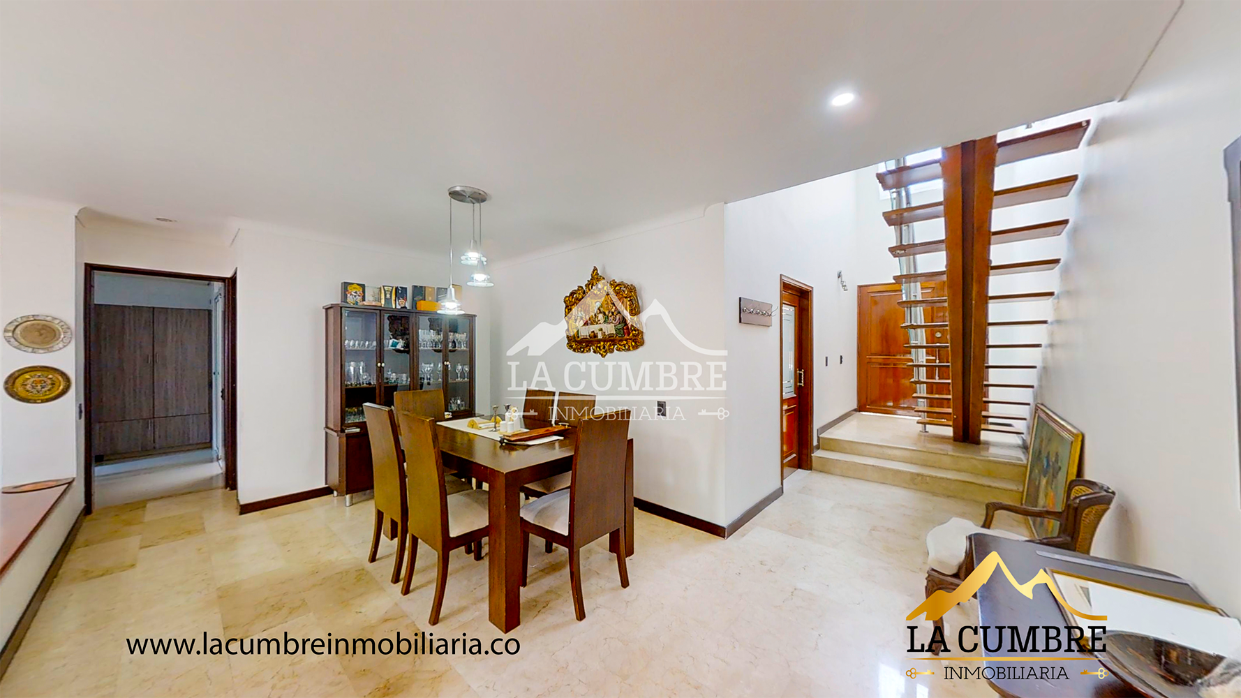 Casa de 4 alcobas en venta en Los Balsos, Medellín, 300 m² · foto 4 de 15