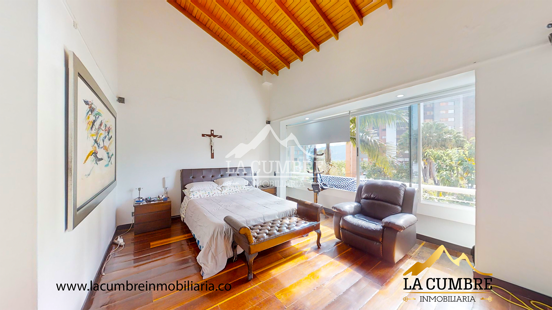 Casa de 4 alcobas en venta en Los Balsos, Medellín, 300 m² · foto 9 de 15