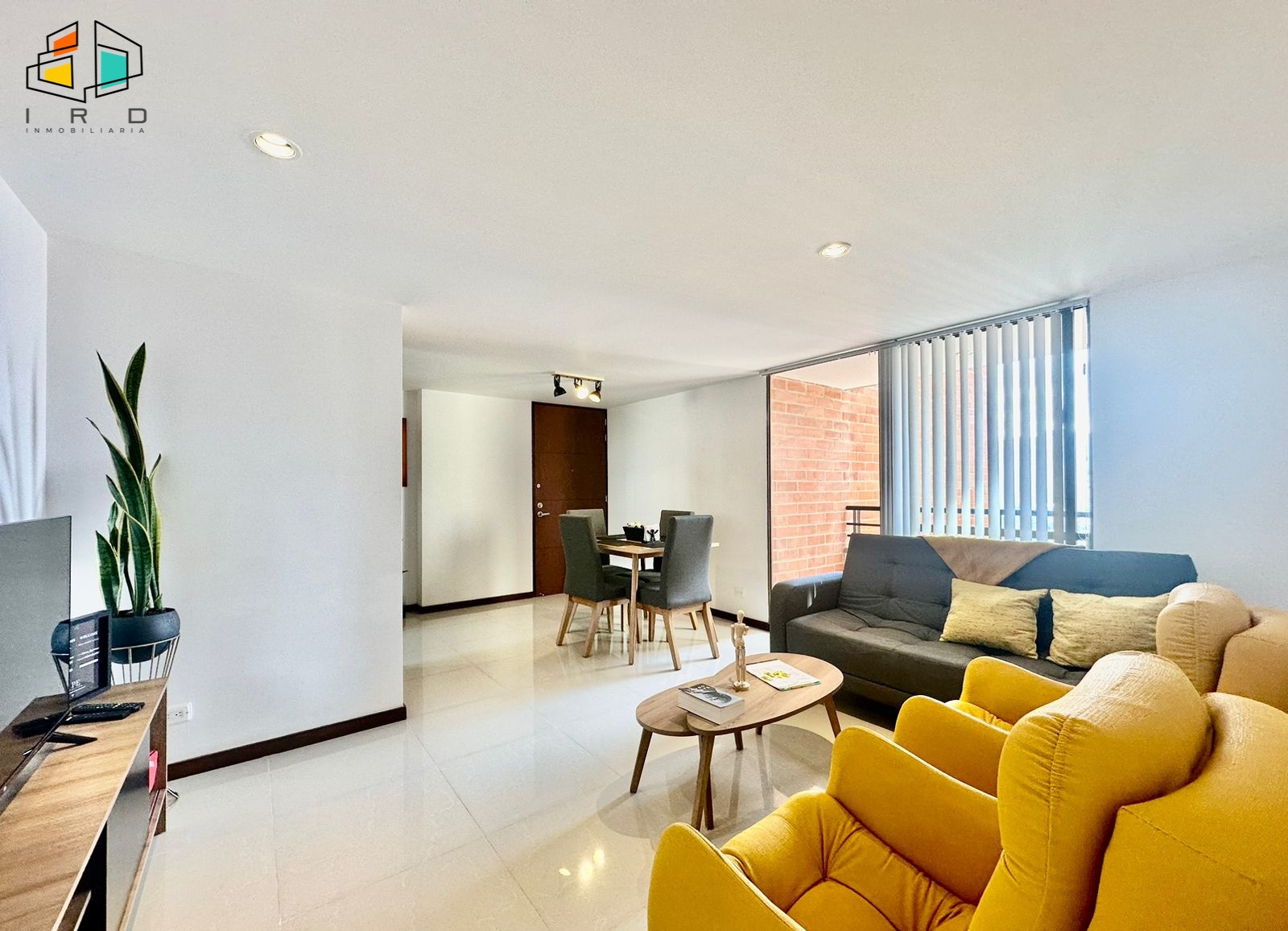 Apartamento de 3 alcobas en arriendo en Vía Las Palmas, Medellín, 75 m² · foto 2 de 20