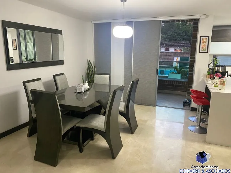 Apartamento de 3 alcobas en venta en Colasania, Medellín, 165 m² · foto 2 de 17