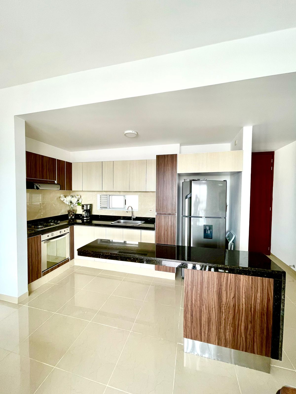 Apartamento de 3 alcobas en venta en Valle Del Lili, Cali, 80 m² · foto 3 de 16