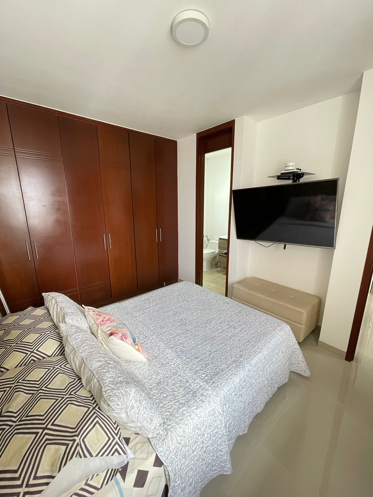 Apartamento de 3 alcobas en venta en Valle Del Lili, Cali, 80 m² · foto 8 de 16