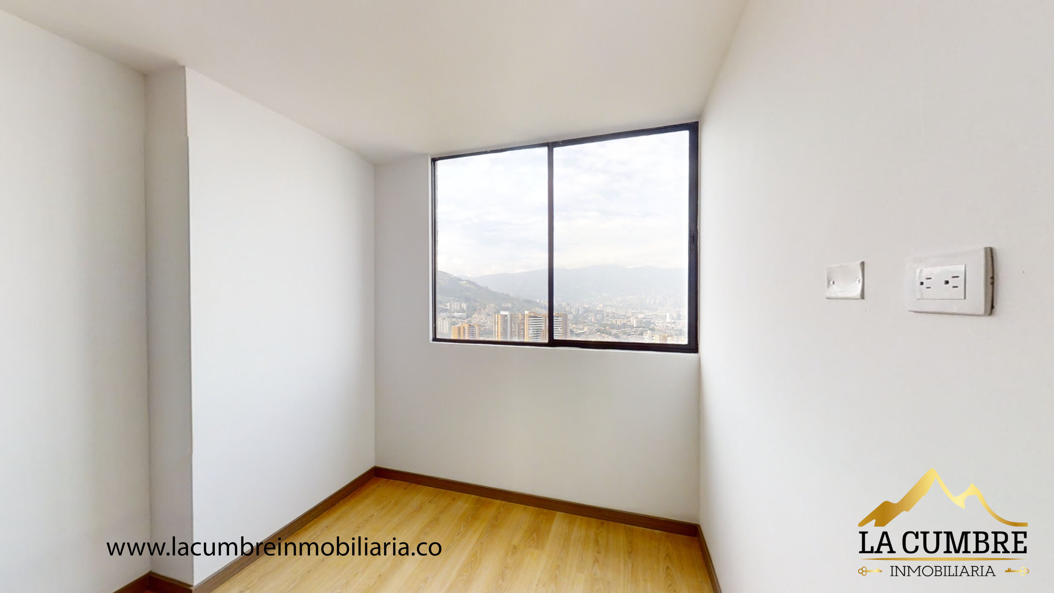 Apartamento de 3 alcobas en arriendo en Loma De Las Brujas, Envigado, 93 m² · foto 9 de 13
