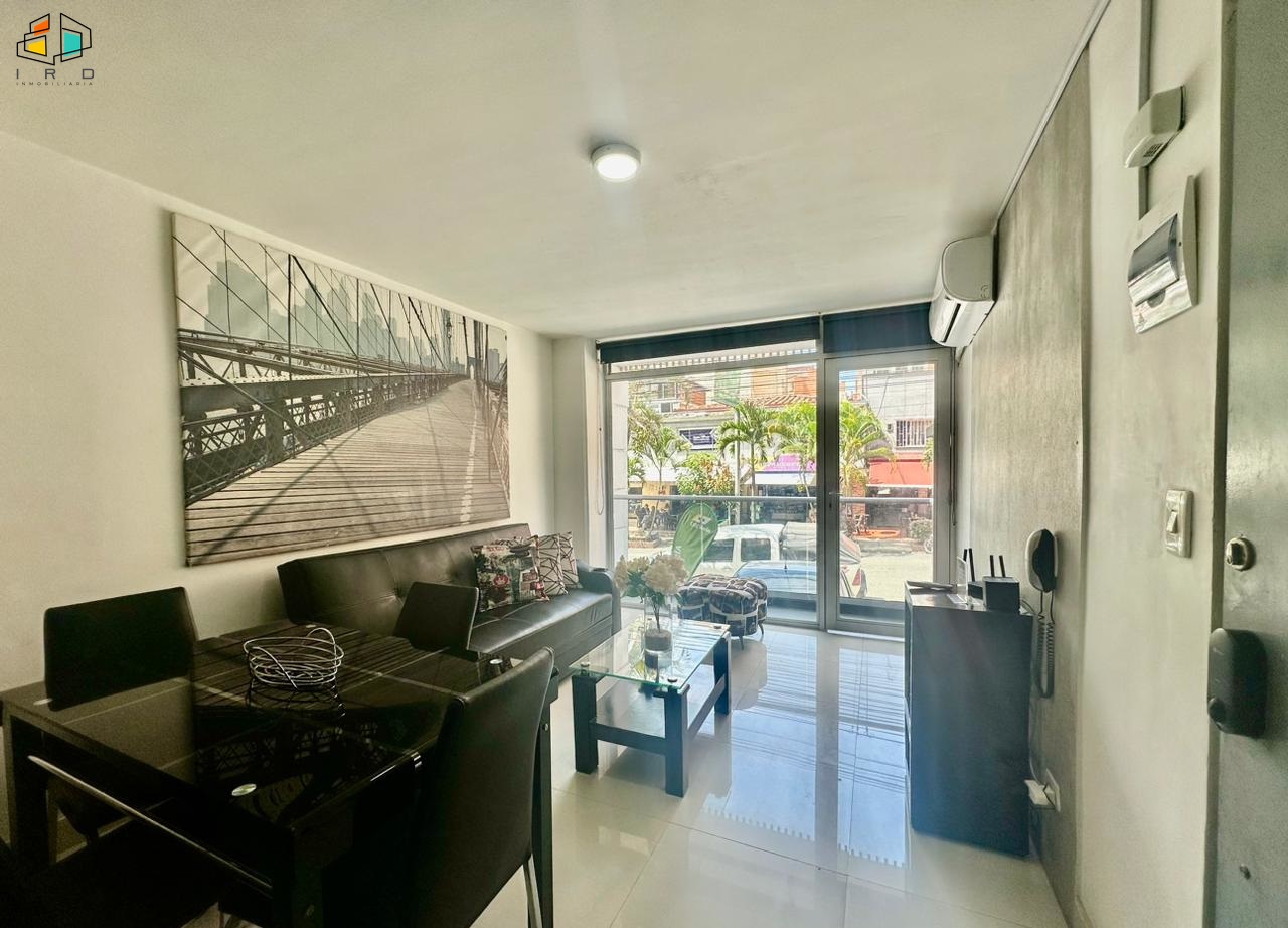 Apartaestudio en arriendo en Laureles, Medellín · foto 2 de 14