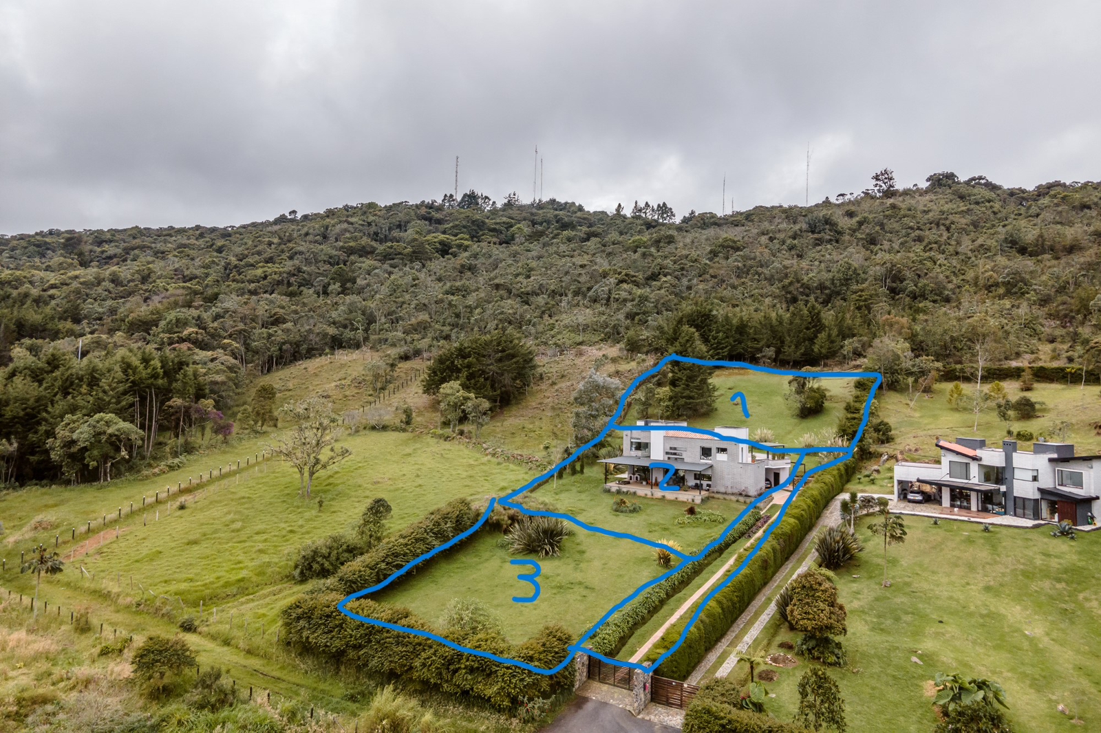 Casa de 3 alcobas en venta en Perico, Envigado · foto 22 de 23