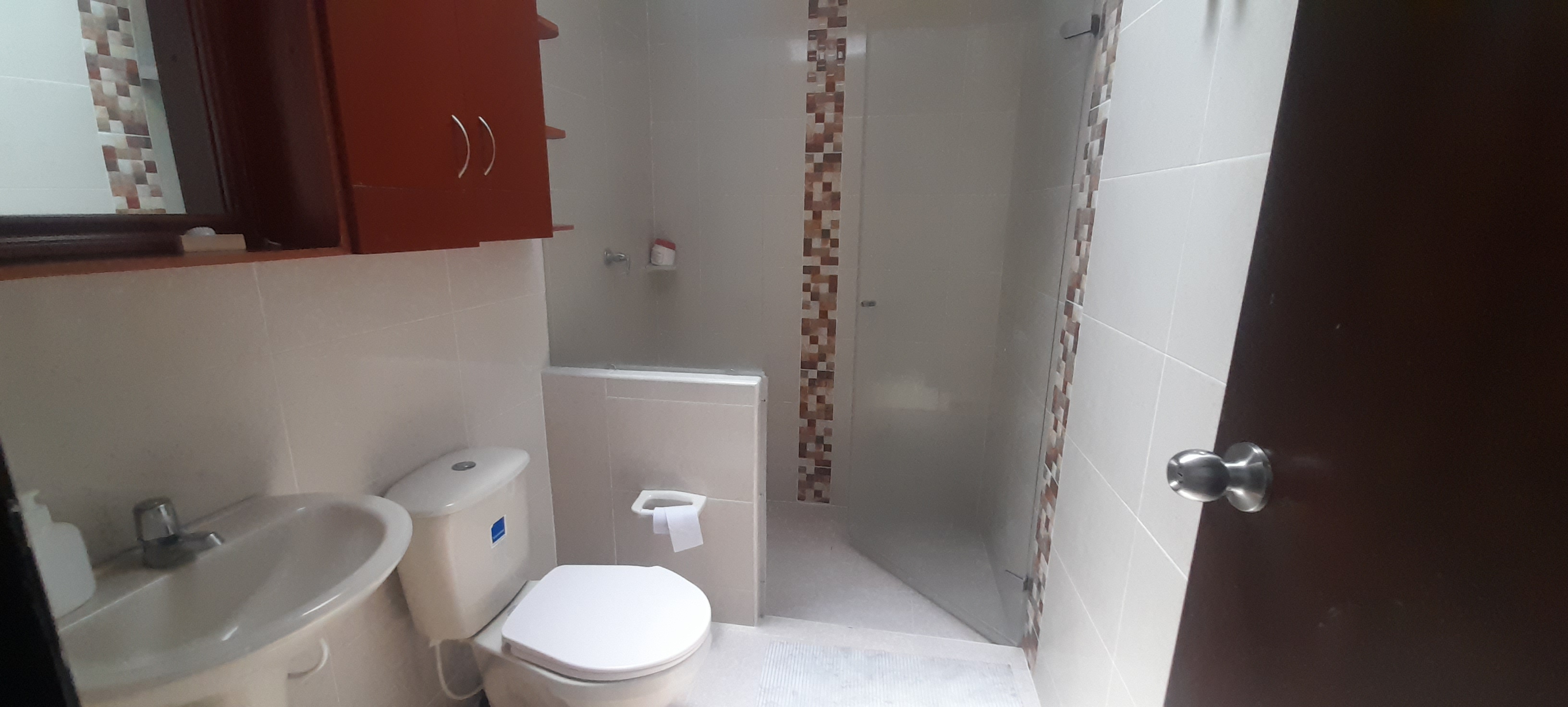 Casa de 6 alcobas en venta en Jordan, Ibagué, 273 m² · foto 16 de 24