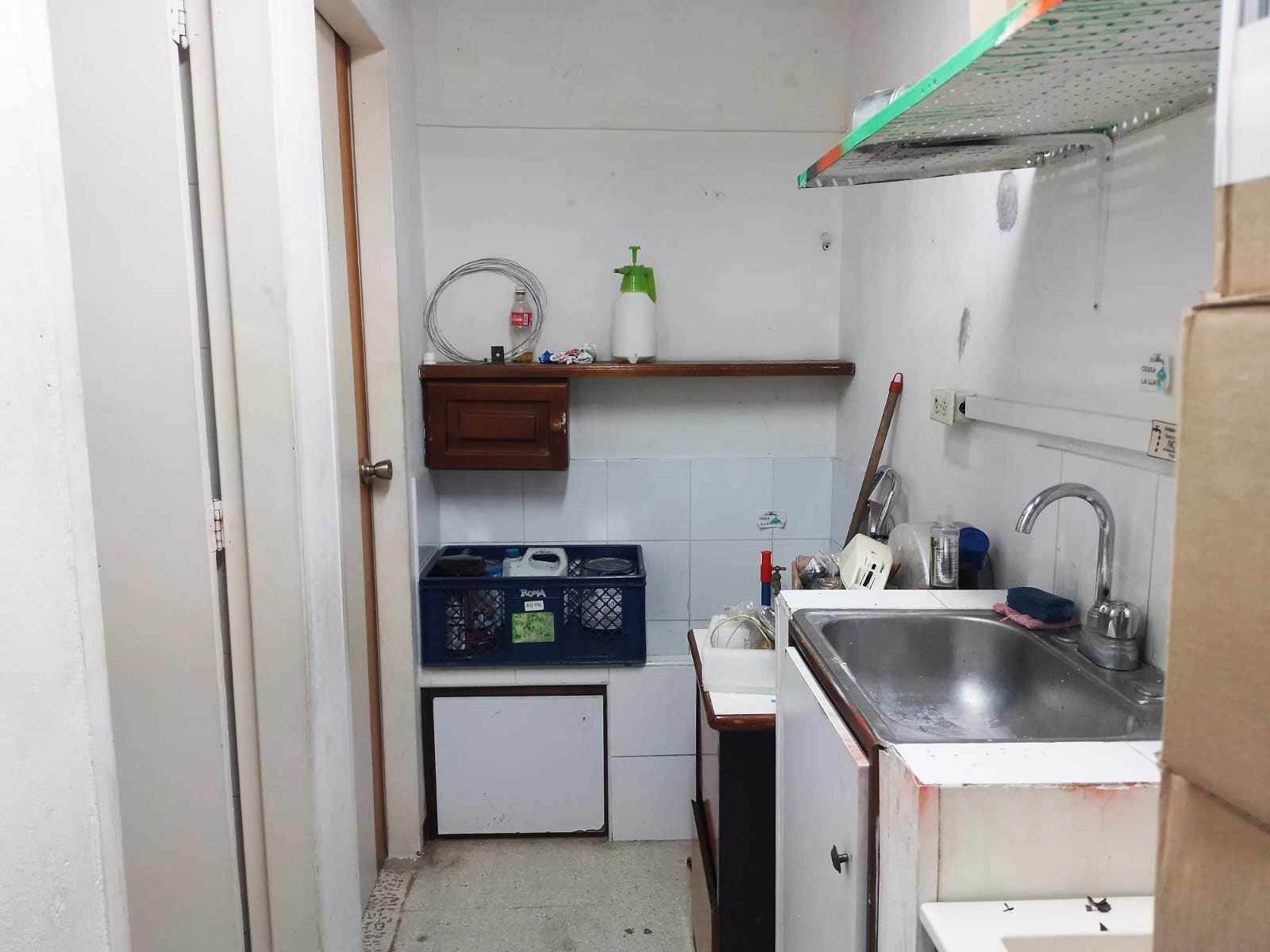 Bodega en arriendo en Cristo Rey, Medellín, 280 m² · foto 11 de 13
