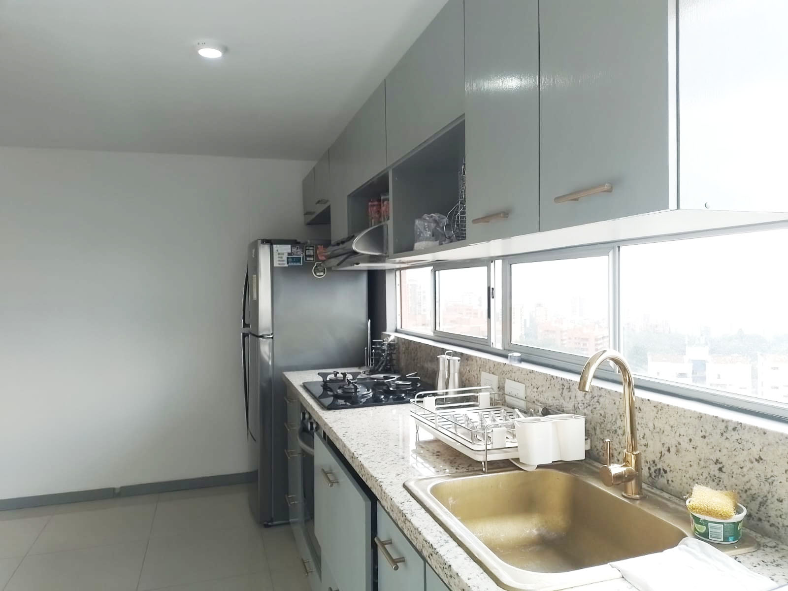 Apartamento en arriendo en El Poblado, Medellín · foto 8 de 20