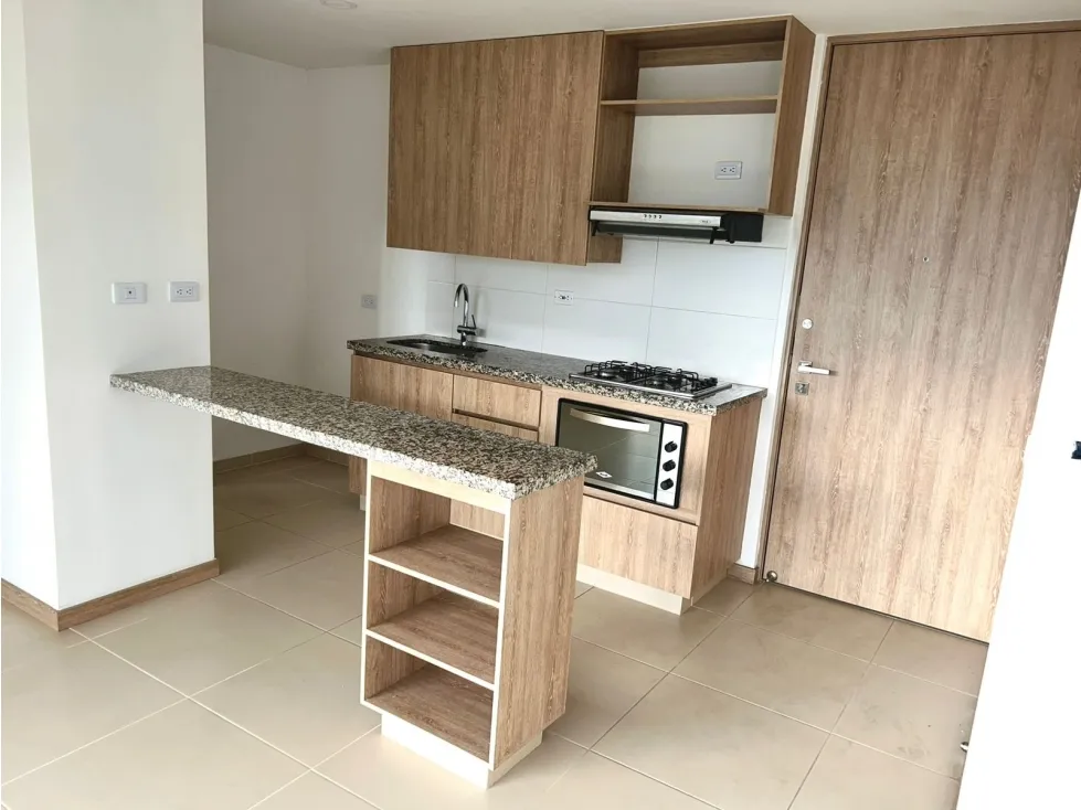 Apartamento de 2 alcobas en venta en Vegas De San Jose, Sabaneta, 68 m² · foto 3 de 12