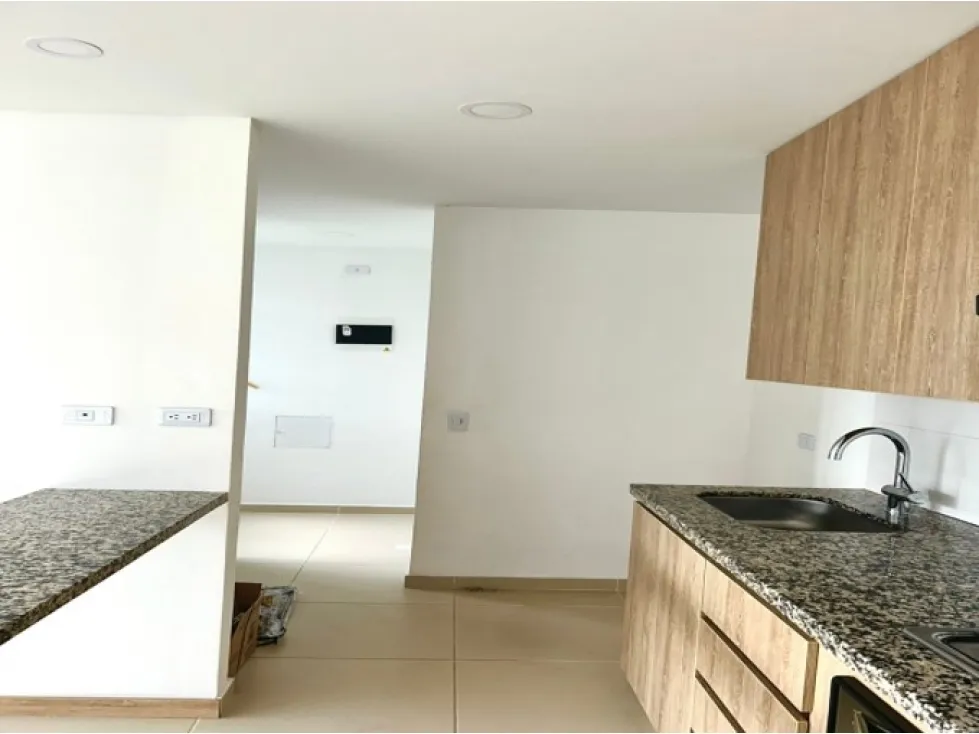 Apartamento de 2 alcobas en venta en Vegas De San Jose, Sabaneta, 68 m² · foto 4 de 12