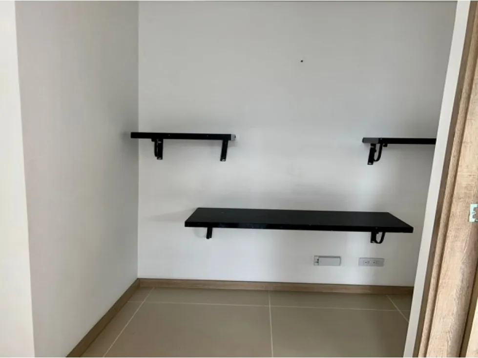 Apartamento de 2 alcobas en venta en Vegas De San Jose, Sabaneta, 68 m² · foto 9 de 12