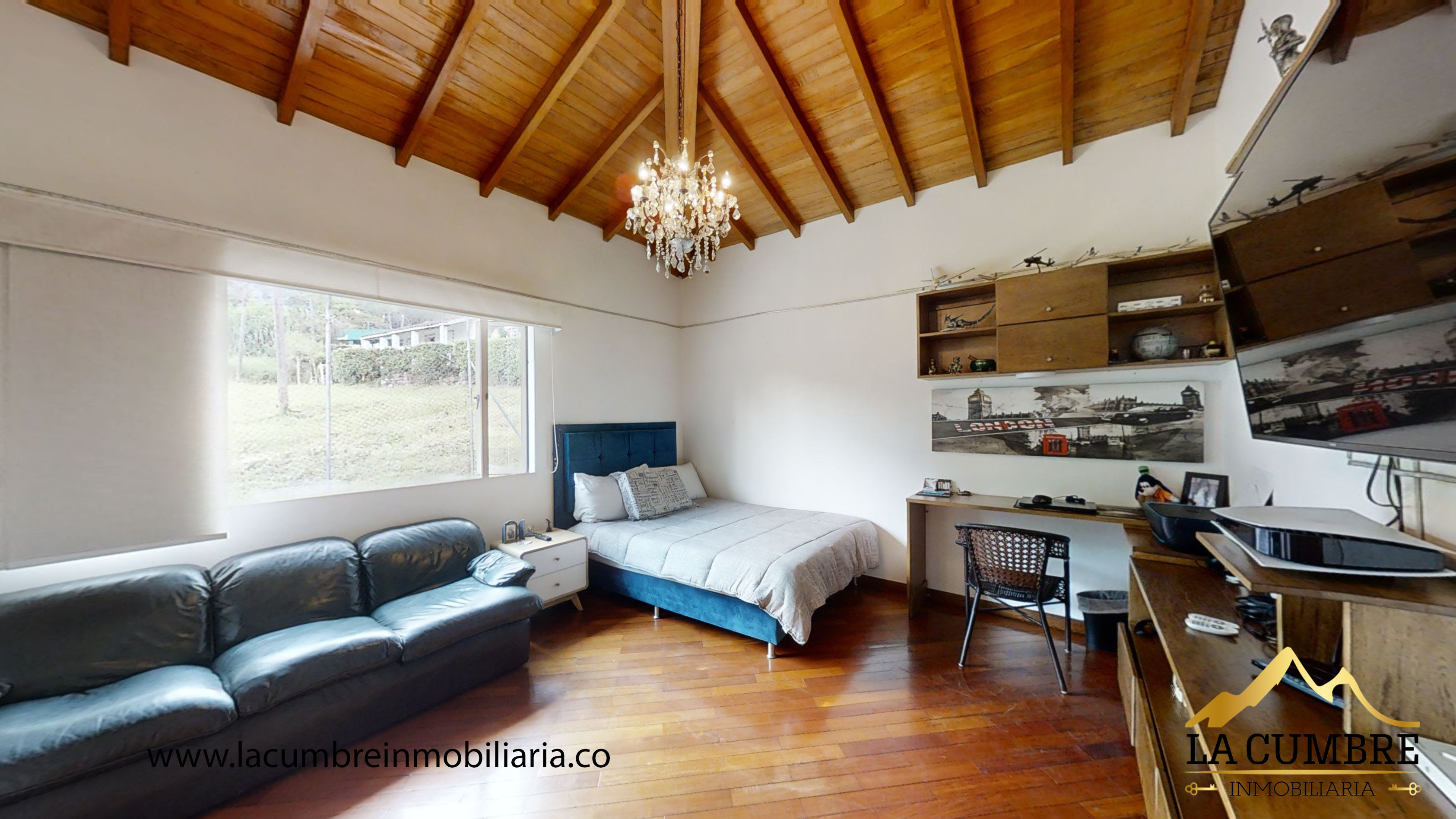 Casa de 4 alcobas en venta en Altos Del Poblado, Medellín, 820 m² · foto 16 de 20