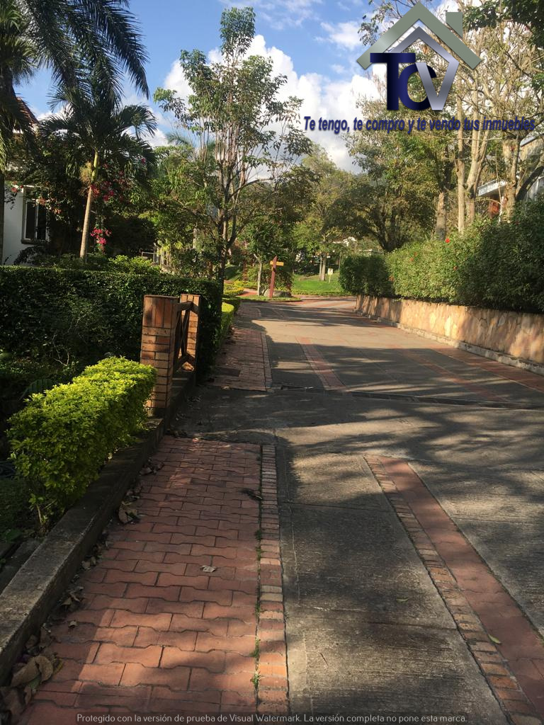 Lote en venta en Menzuly, Floridablanca, 1024 m² · foto 11 de 13