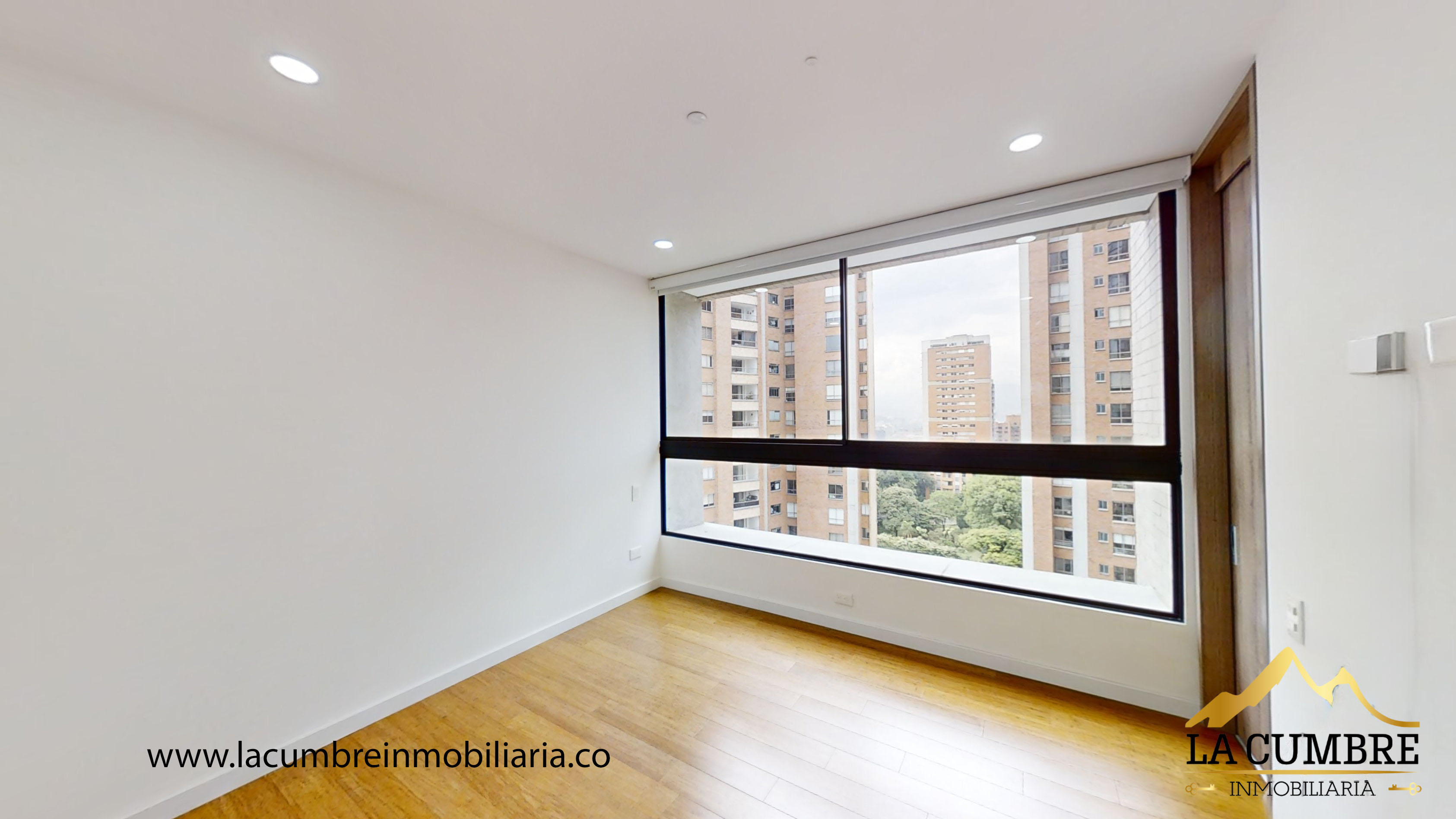 Apartamento de 3 alcobas en venta en Santa Maria De Los Angeles, Medellín, 205 m² · foto 18 de 18
