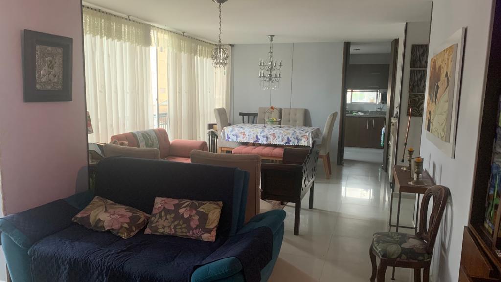 Apartamento de 3 alcobas en venta en La Floresta, Bucaramanga, 100 m² · foto 3 de 5