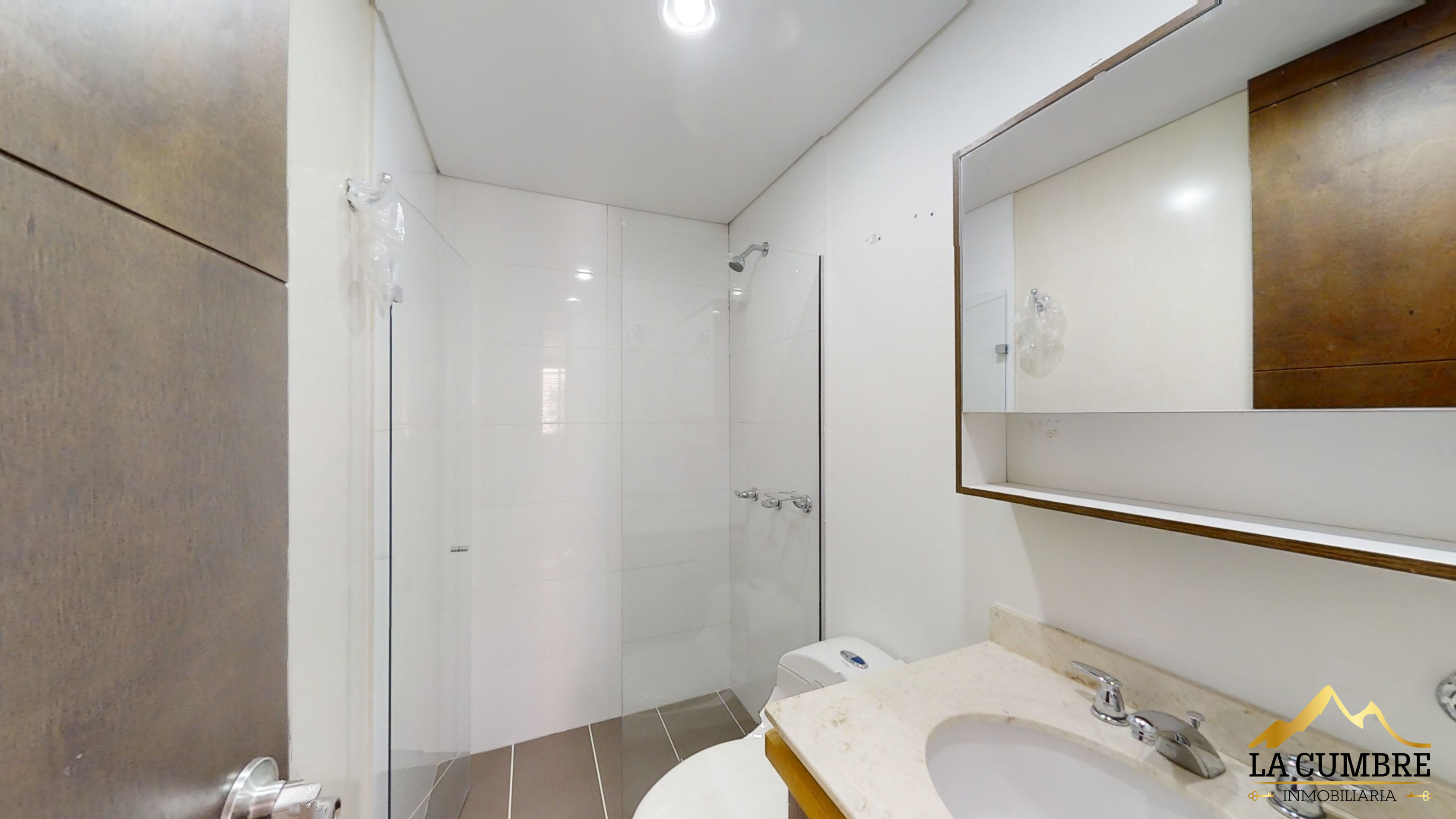 Apartamento de 3 alcobas en arriendo en Castropol, Medellín, 120 m² · foto 5 de 9