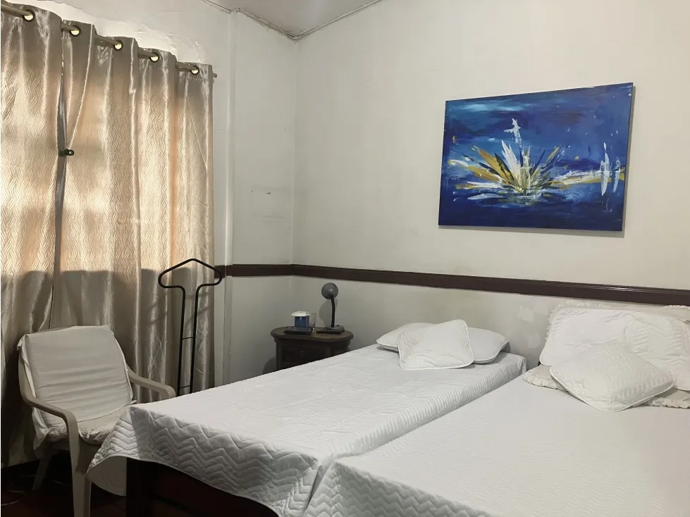 Casa de 3 alcobas en venta en Miraflores, Cali, 236 m² · foto 8 de 13