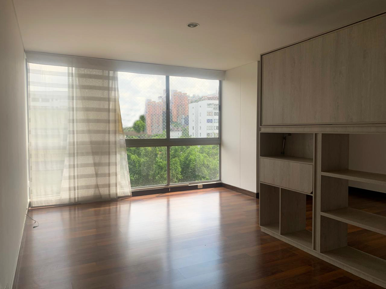 Apartamento de 1 alcoba en arriendo en La Florida, Medellín, 50 m² · foto 2 de 10