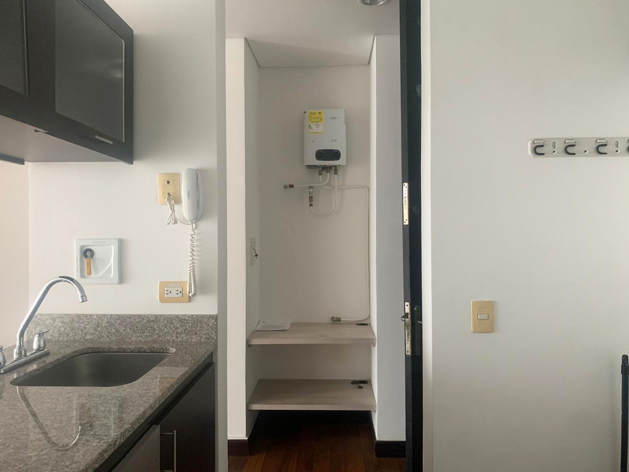 Apartamento de 1 alcoba en arriendo en La Florida, Medellín, 50 m² · foto 8 de 10