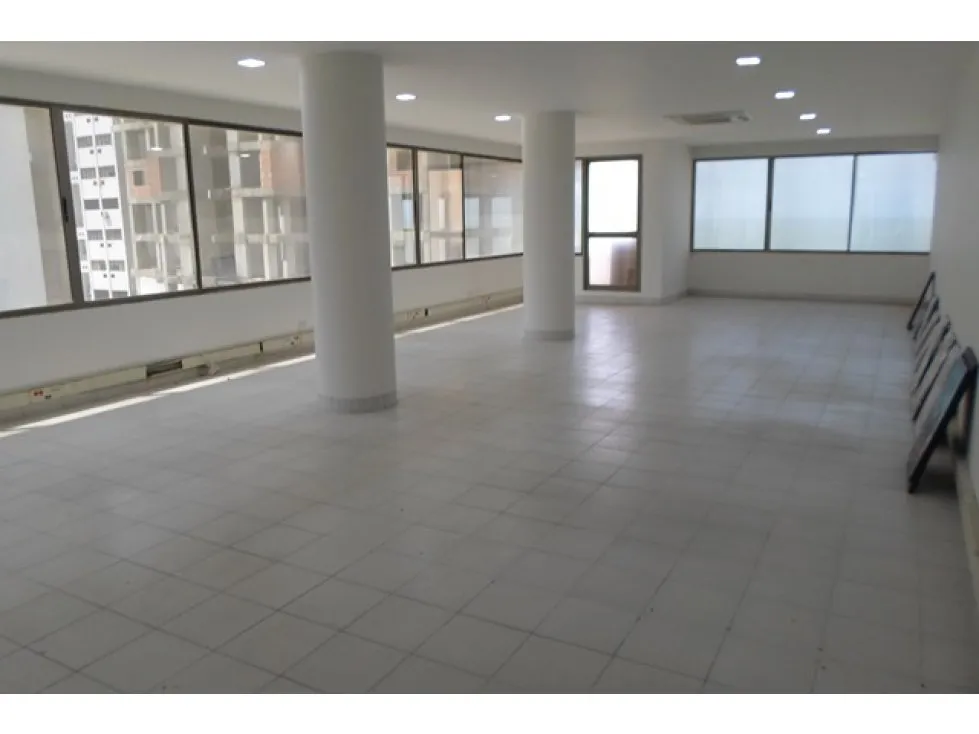 Oficina en arriendo en Bocagrande, Cartagena, 100 m² · foto 12 de 13
