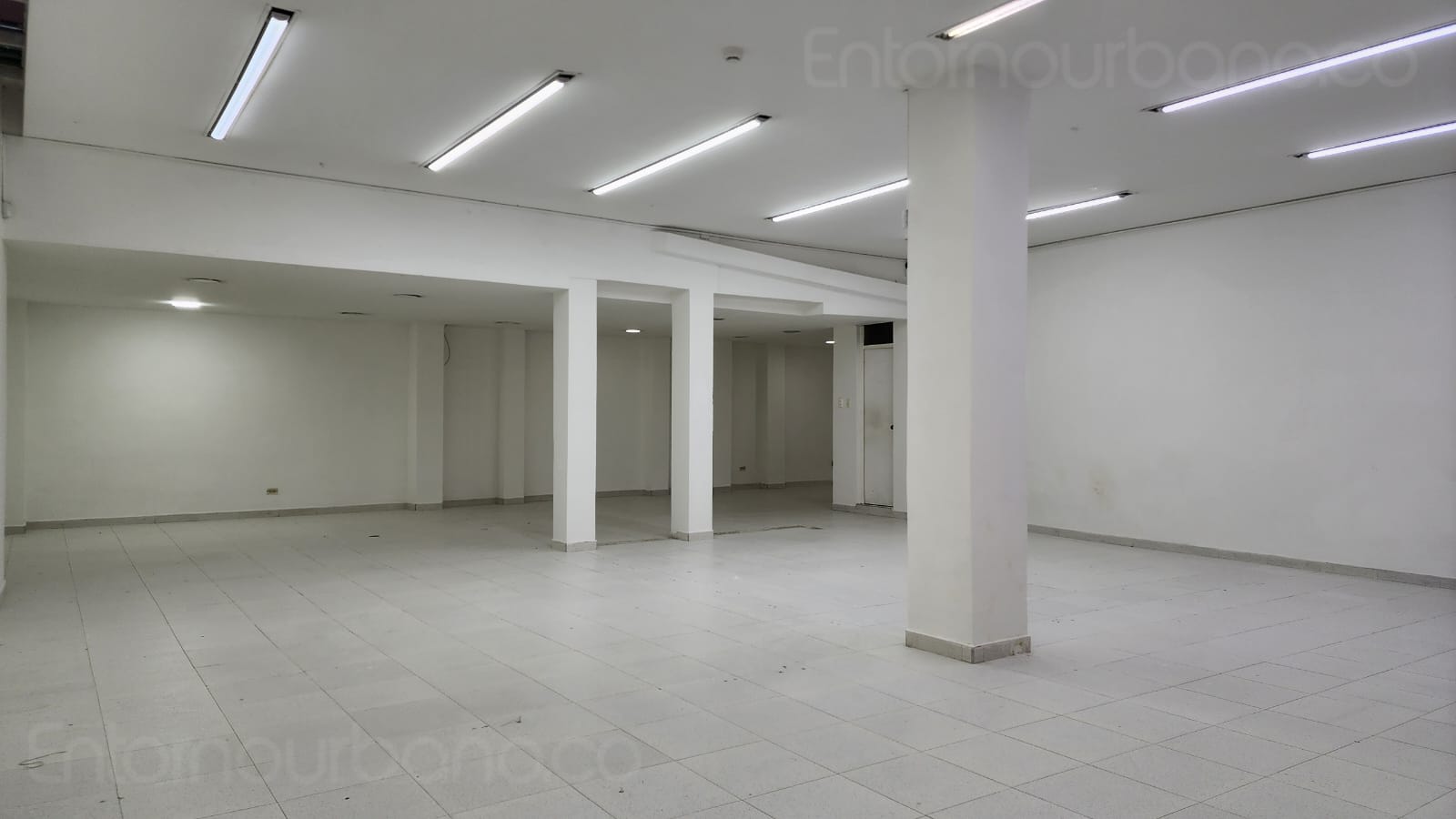 Local en arriendo en Tunja, Tunja, 200 m² · foto 3 de 12