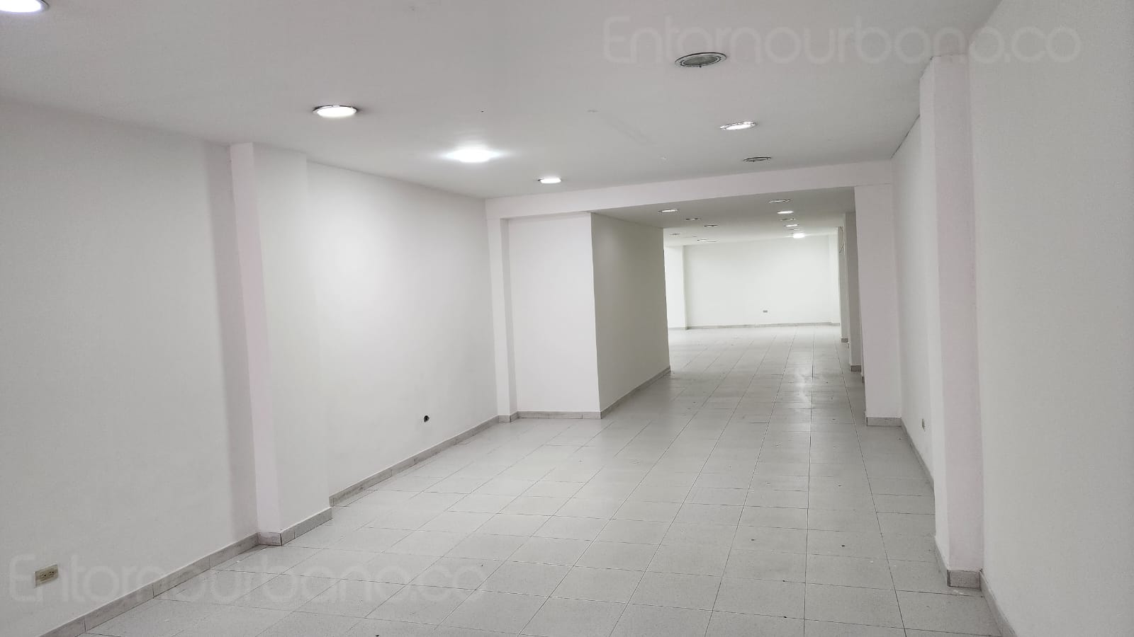 Local en arriendo en Tunja, Tunja, 200 m² · foto 8 de 12