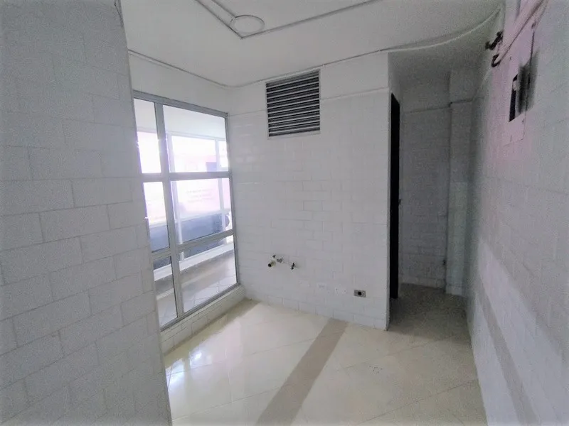 Local en arriendo en Boston, Medellín, 14 m² · foto 5 de 10
