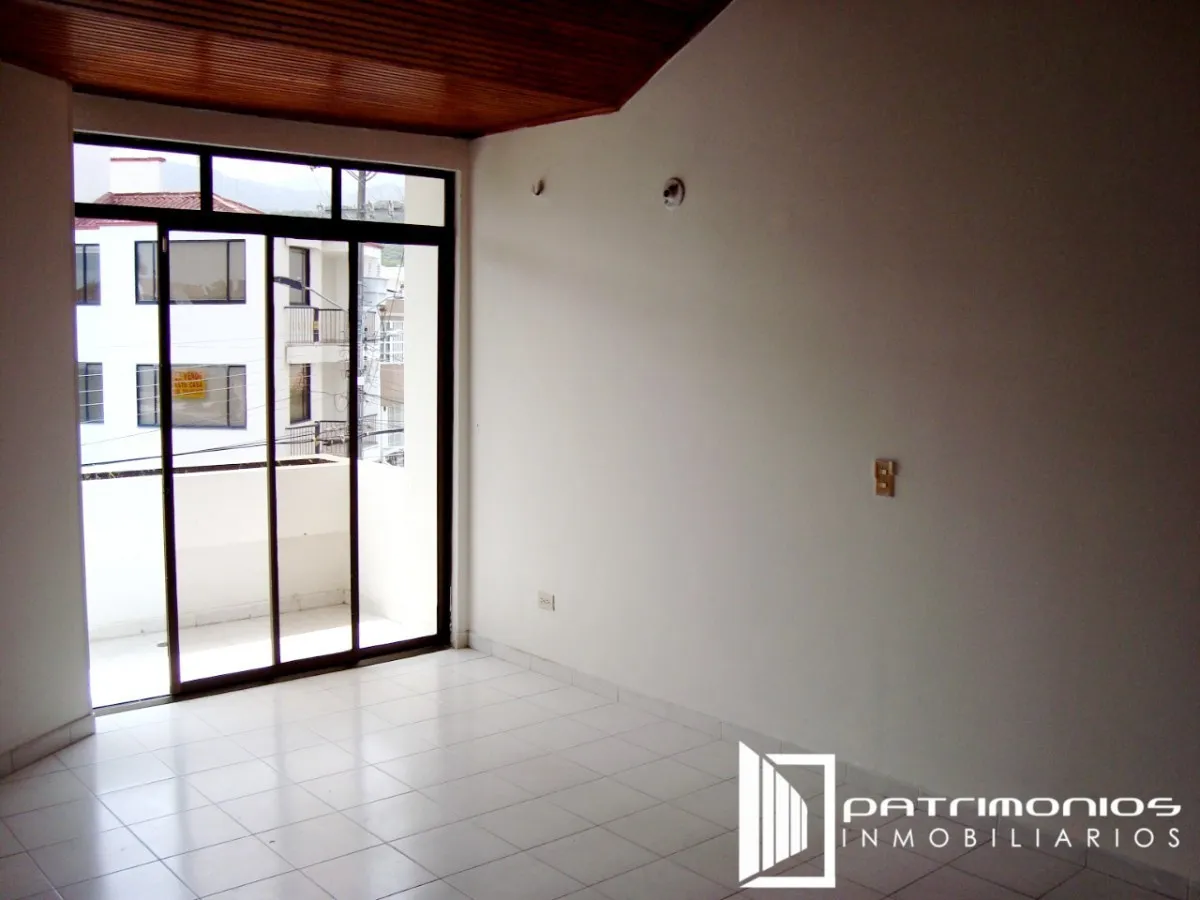 Casa de 4 alcobas en arriendo en Buque, Villavicencio, 354 m² · foto 7 de 24