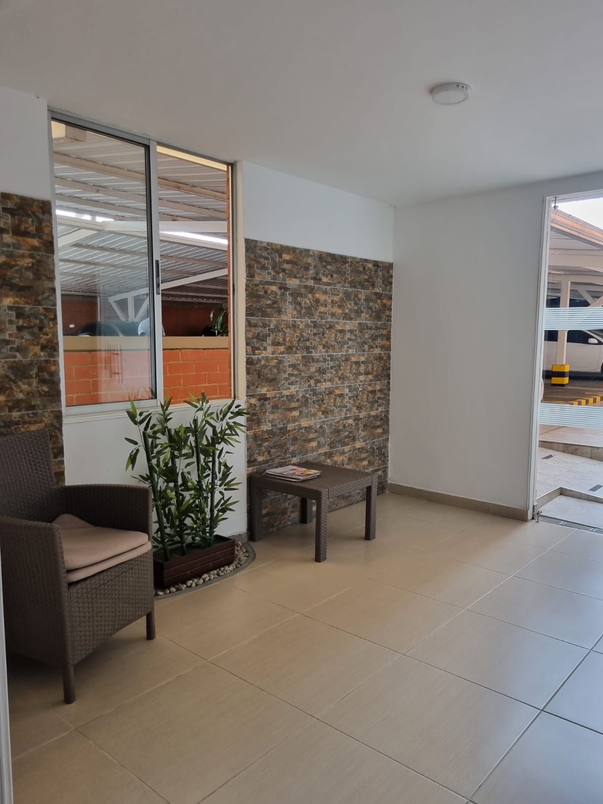 Apartamento de 3 alcobas en venta en Quintas De Don Simon, Cali, 85 m² · foto 4 de 16