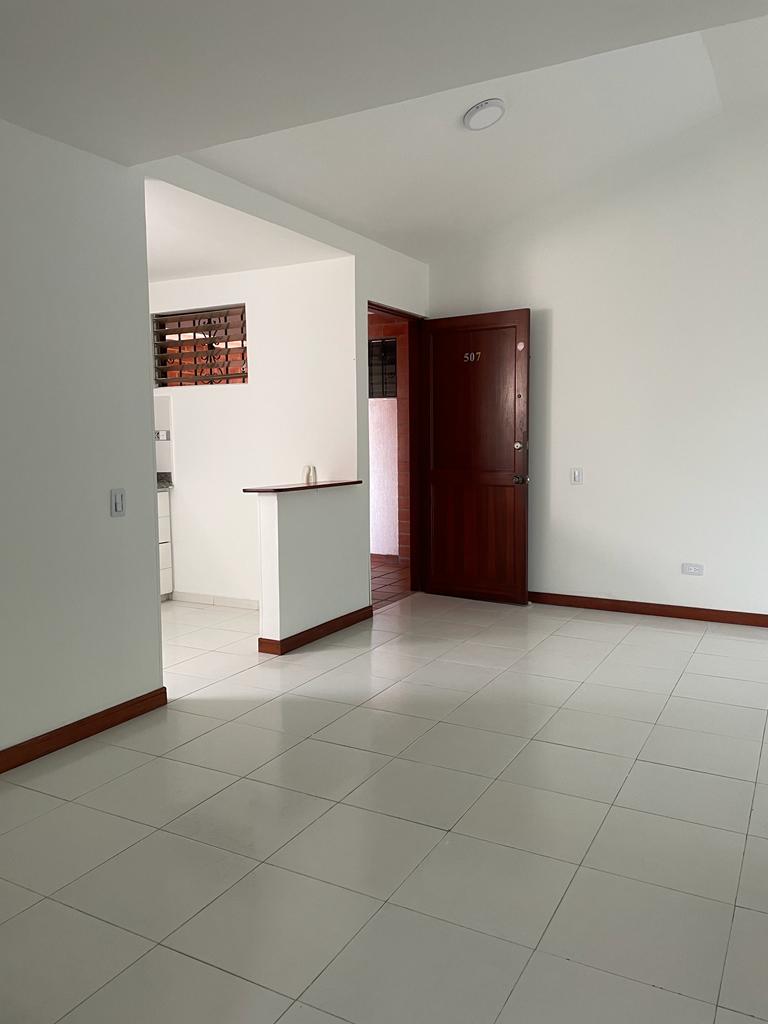 Apartamento de 3 alcobas en venta en Quintas De Don Simon, Cali, 85 m² · foto 16 de 16