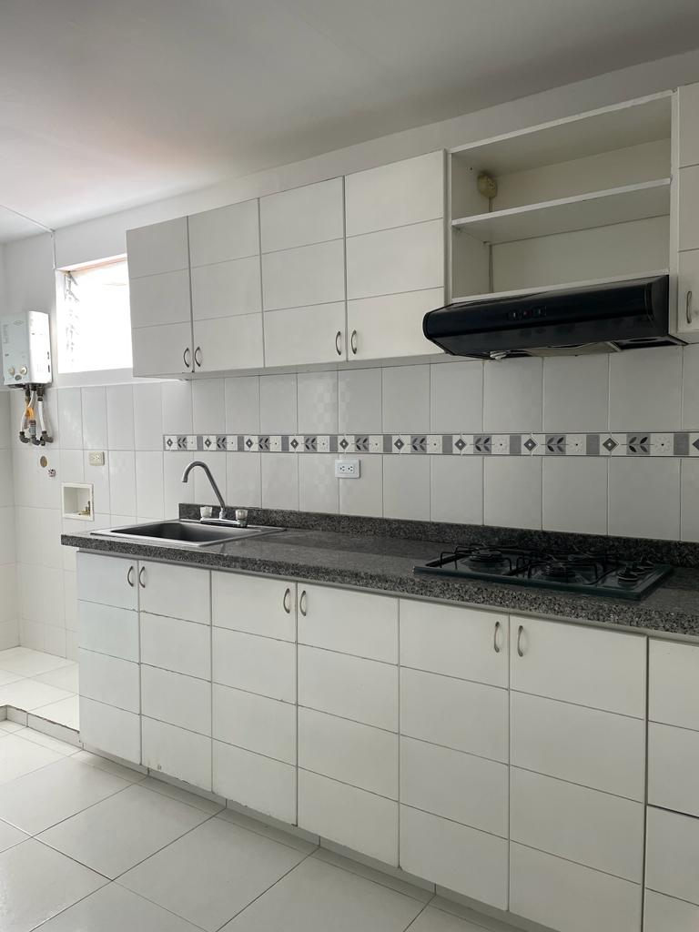 Apartamento de 3 alcobas en venta en Quintas De Don Simon, Cali, 85 m² · foto 6 de 16