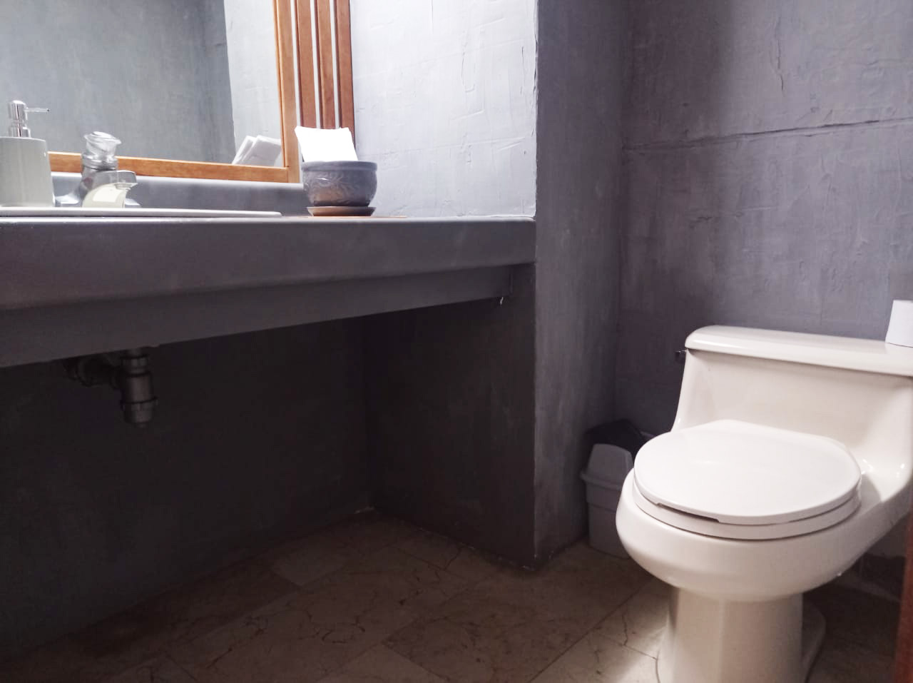 Apartamento de 4 alcobas en arriendo en Los Balsos, Medellín, 200 m² · foto 18 de 20
