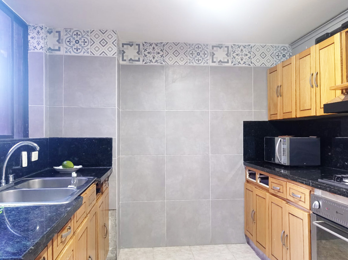 Apartamento de 4 alcobas en arriendo en Los Balsos, Medellín, 200 m² · foto 6 de 20