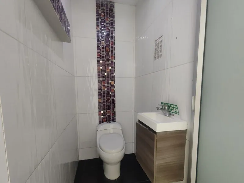 Local en arriendo en Vía Las Palmas, Medellín, 76 m² · foto 11 de 11