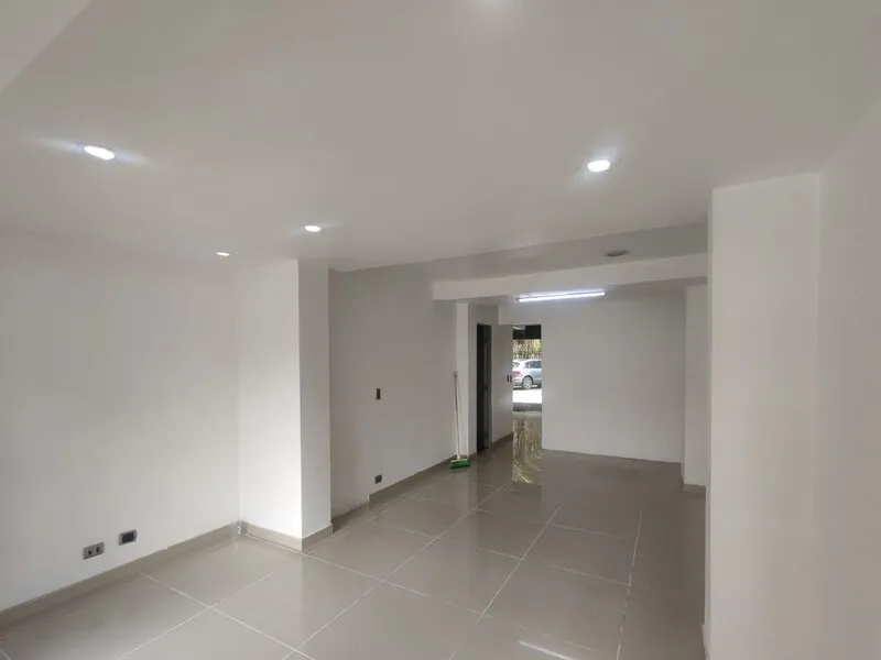 Local en arriendo en Vía Las Palmas, Medellín, 76 m² · foto 3 de 11