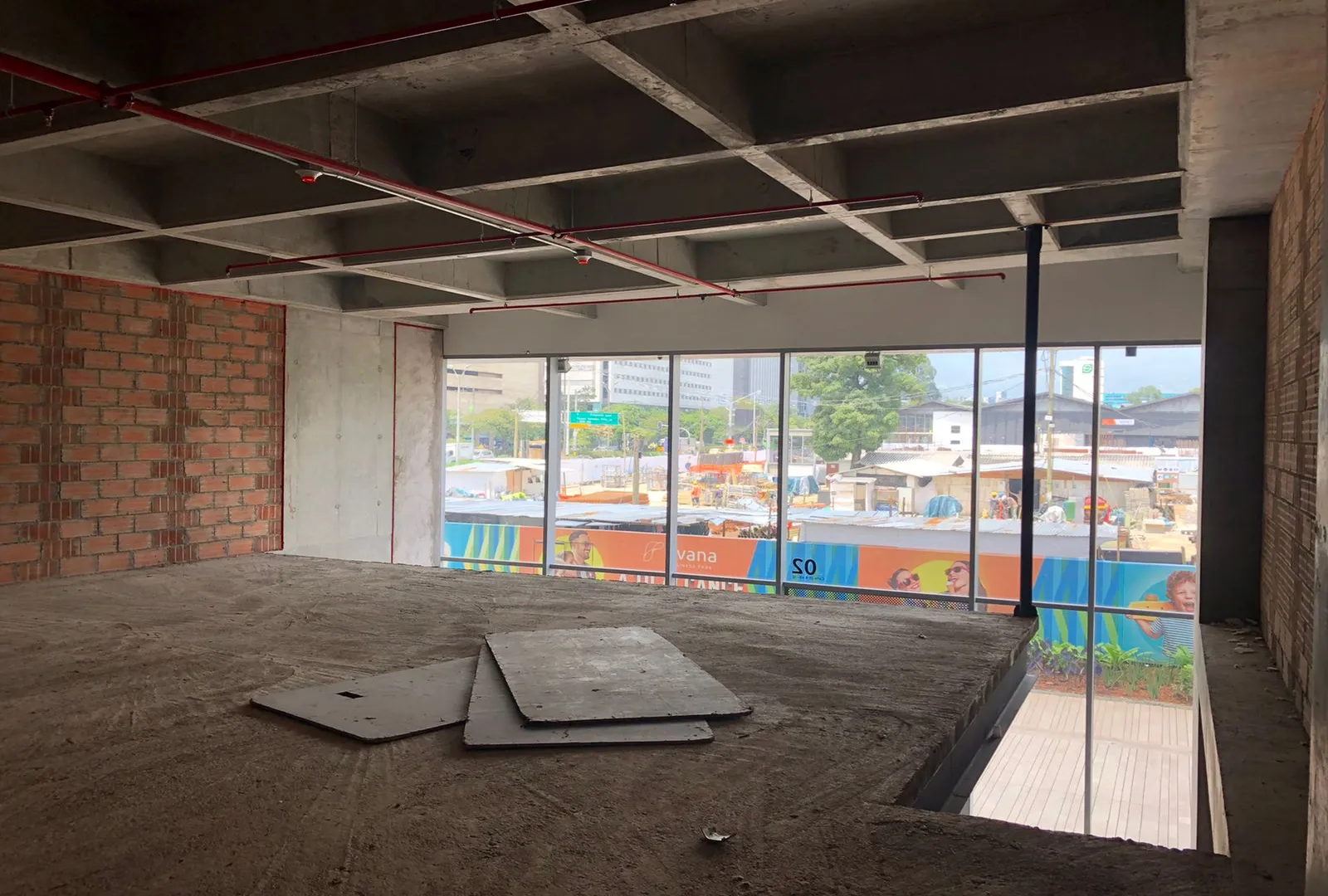 Local en arriendo en Ciudad Del Río, Medellín, 248 m² · foto 4 de 8