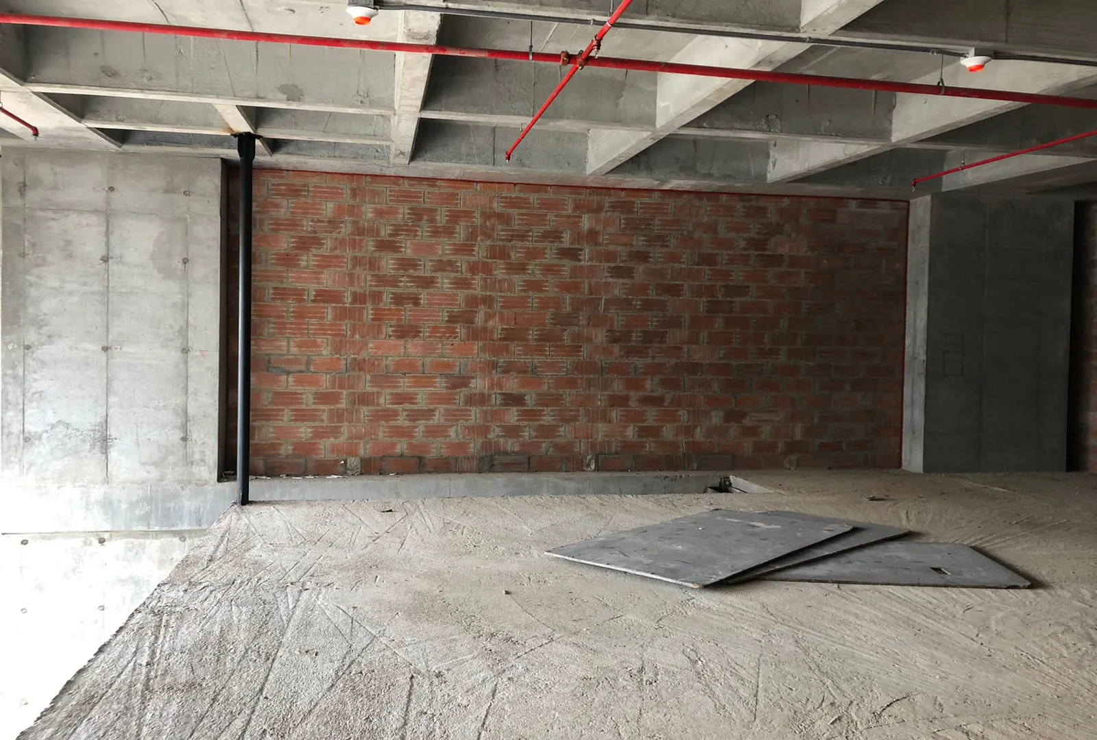 Local en arriendo en Ciudad Del Río, Medellín, 248 m² · foto 7 de 8