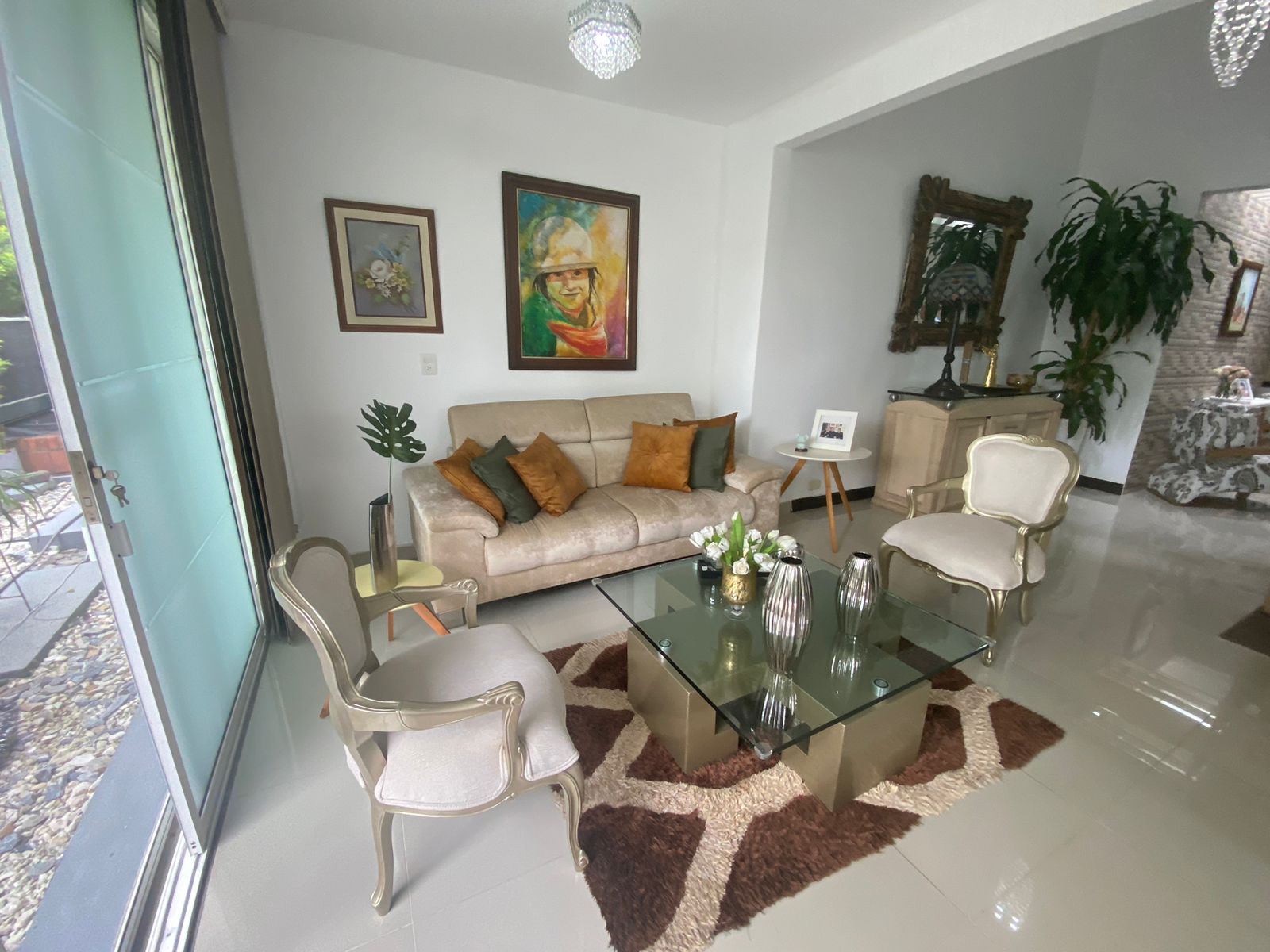 Casa de 3 alcobas en venta en El Castillo, Jamundí, 269 m² · foto 18 de 23