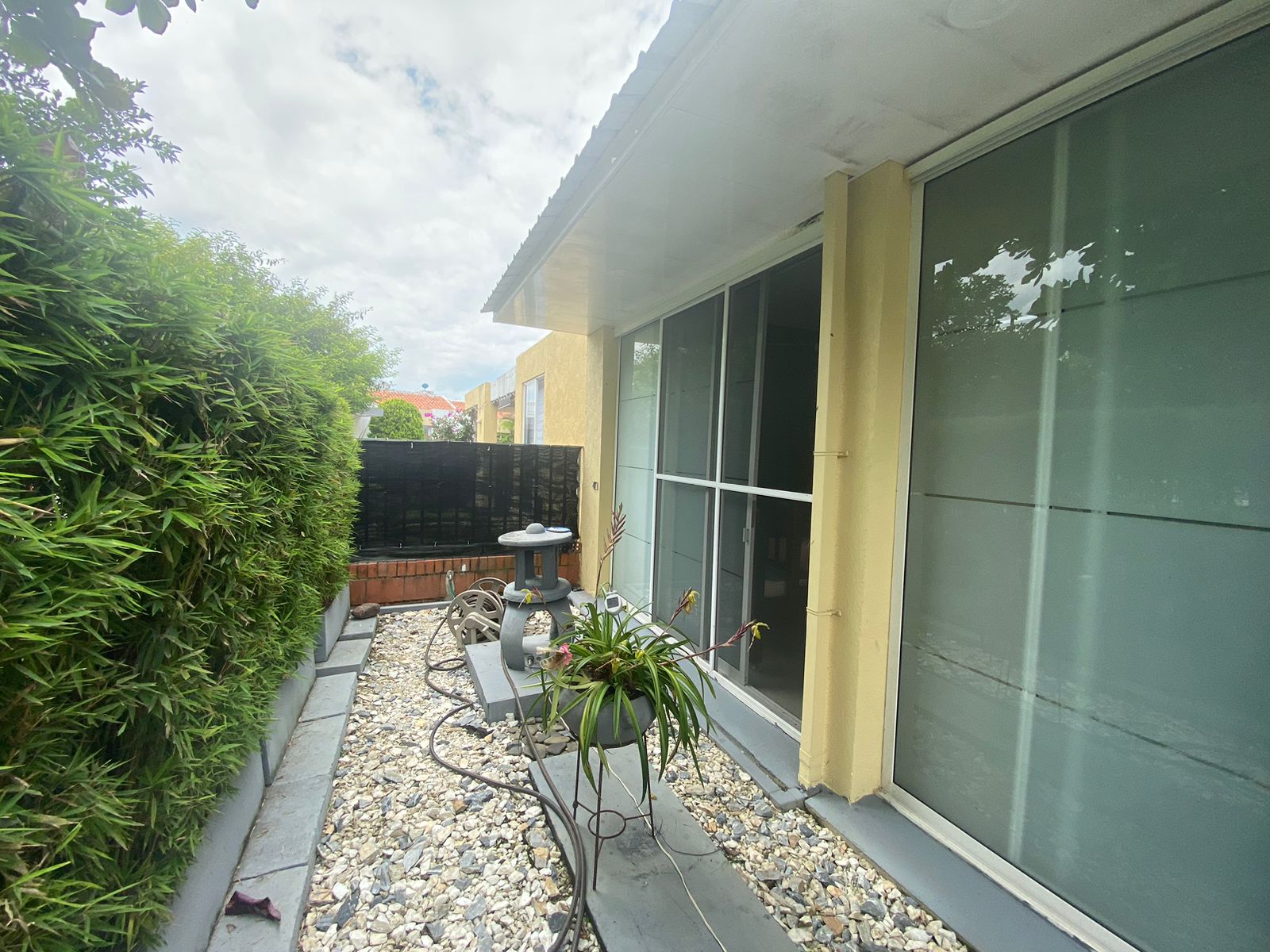 Casa de 3 alcobas en venta en El Castillo, Jamundí, 269 m² · foto 22 de 23