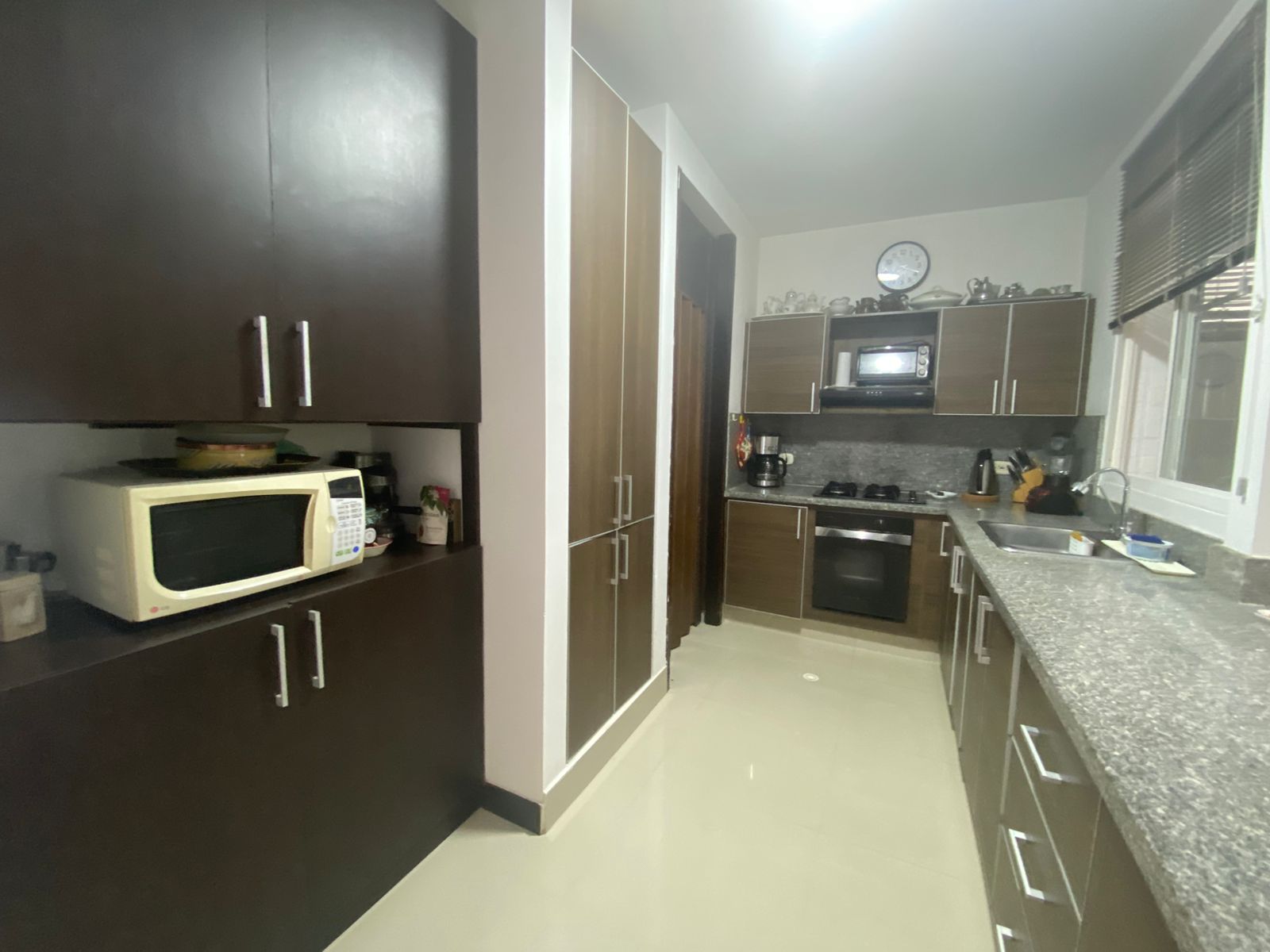Casa de 3 alcobas en venta en El Castillo, Jamundí, 269 m² · foto 8 de 23