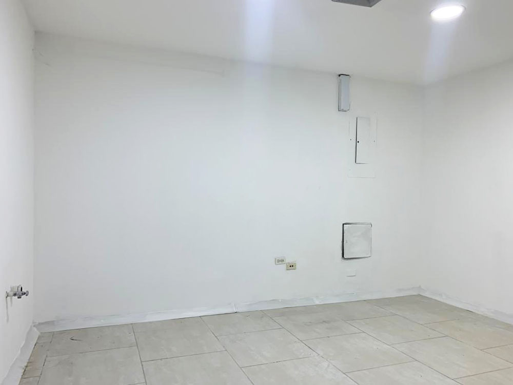 Local en arriendo en Colombia, Medellín, 100 m² · foto 7 de 10