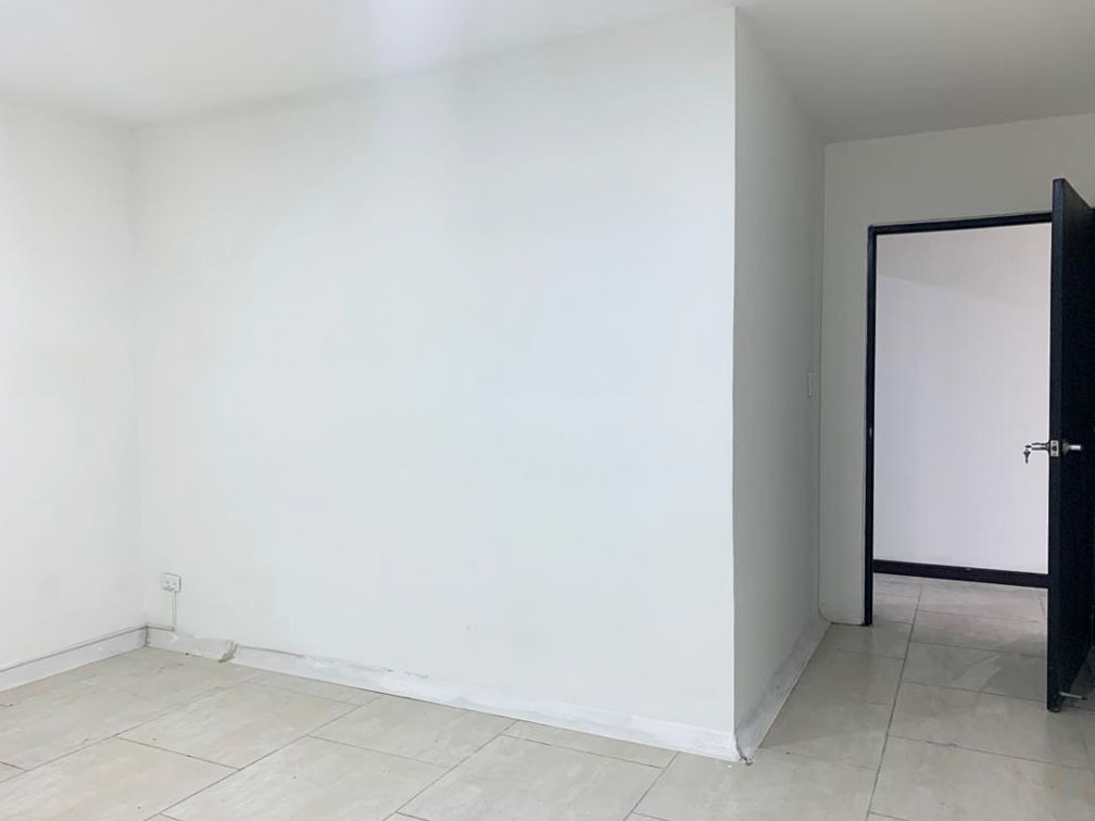 Local en arriendo en Colombia, Medellín, 100 m² · foto 8 de 10