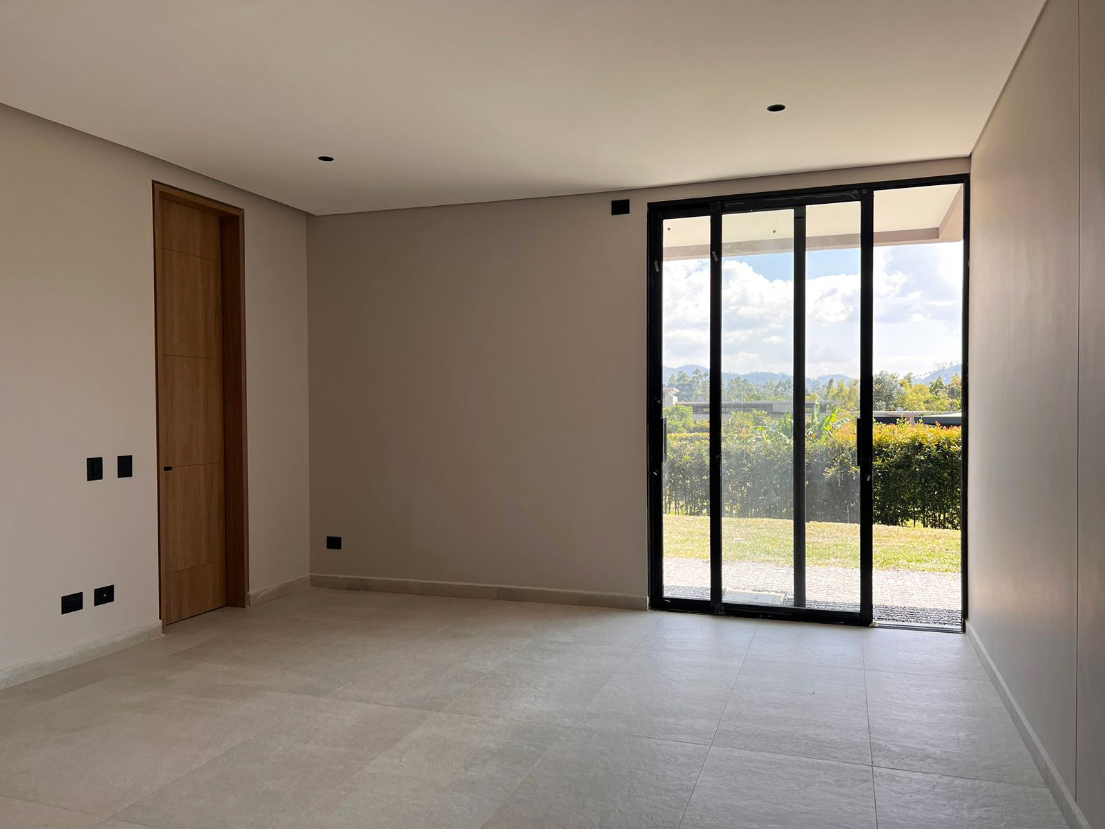 Casa de 6 alcobas en venta en Llano Grande, Rionegro, 722 m² · foto 6 de 19