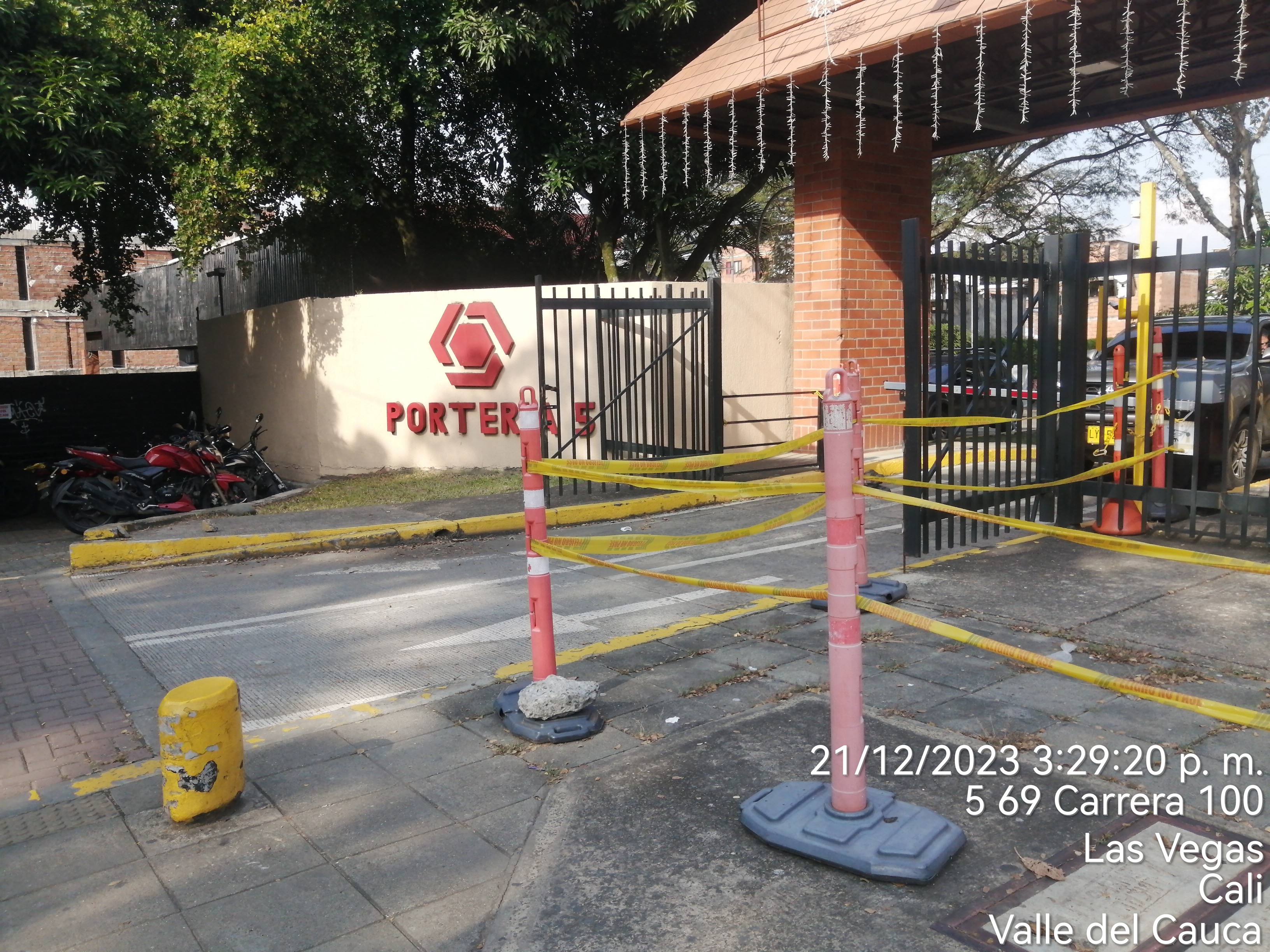 Local en venta en Unicentro Cali, Cali, 30 m² · foto 2 de 9