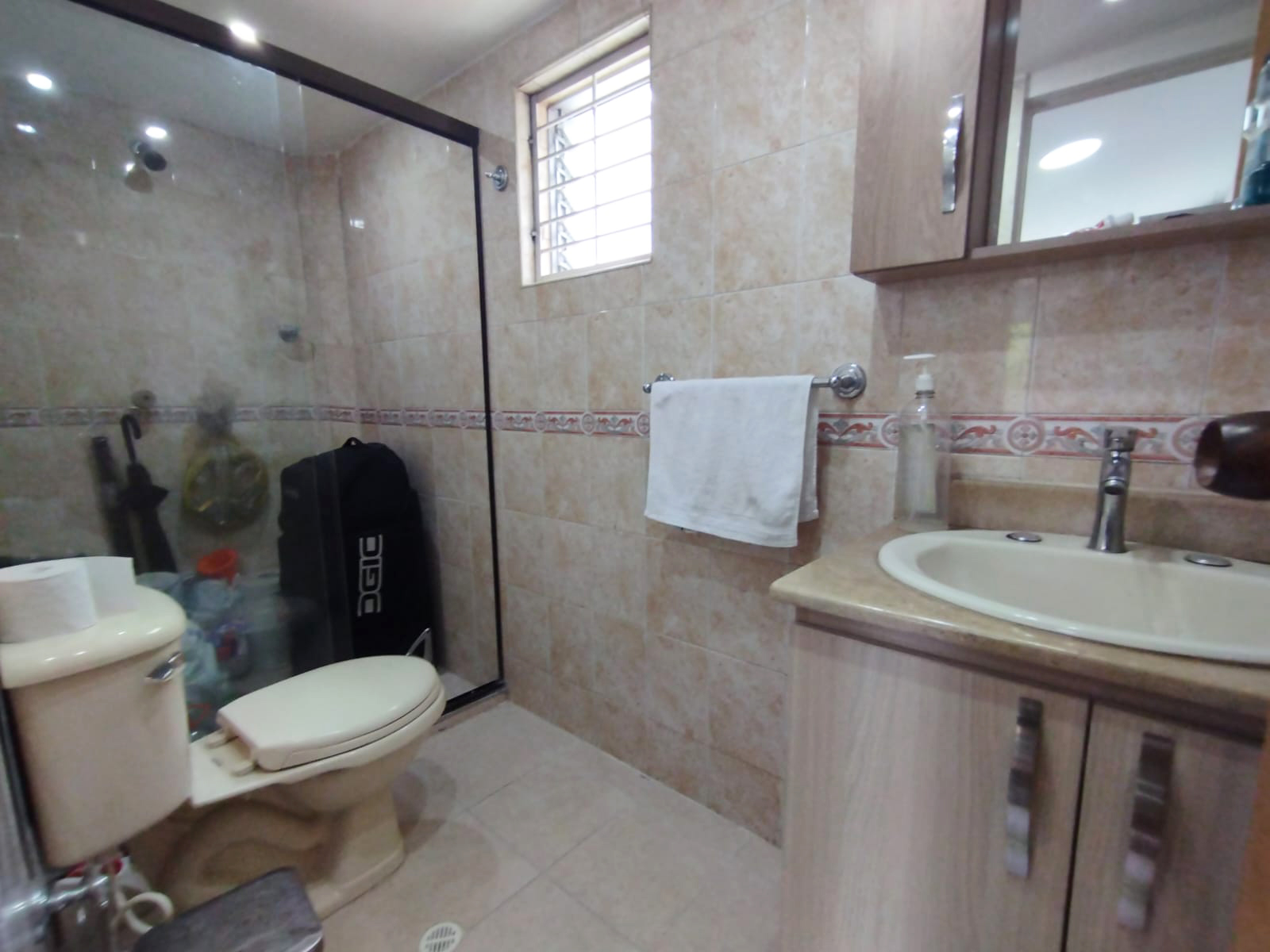 Local en arriendo en Belén Rosales, Medellín, 236 m² · foto 15 de 16