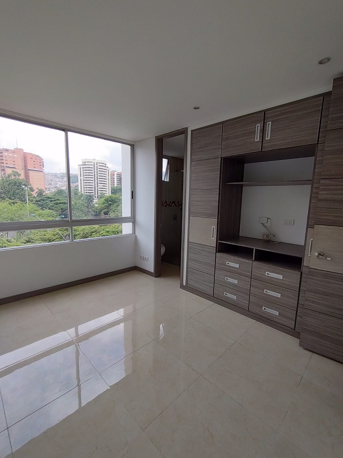 Apartamento de 4 alcobas en venta en Normandia, Cali, 119 m² · foto 14 de 20