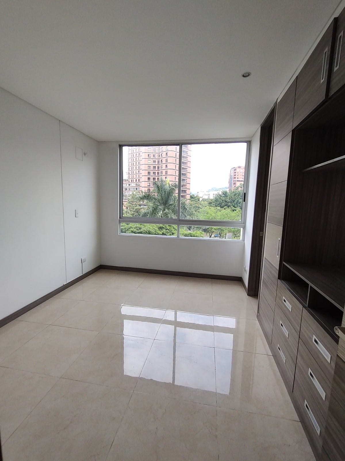 Apartamento de 4 alcobas en venta en Normandia, Cali, 119 m² · foto 16 de 20