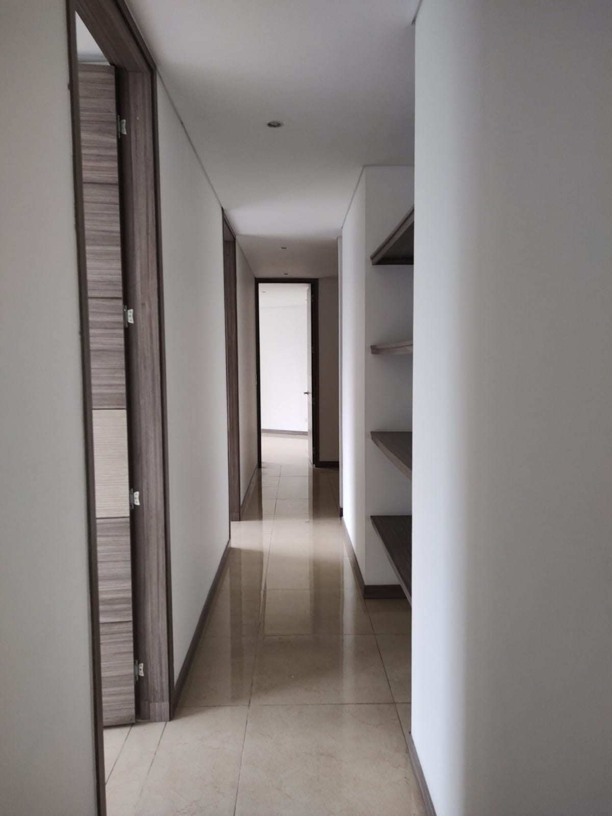 Apartamento de 4 alcobas en venta en Normandia, Cali, 119 m² · foto 17 de 20
