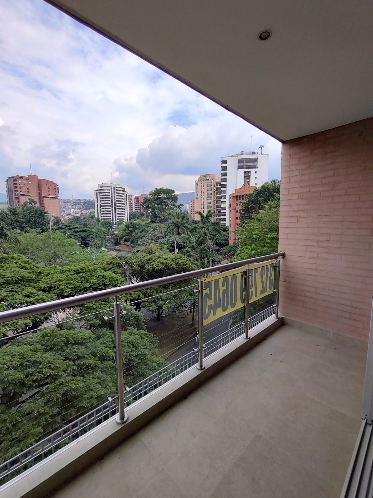 Apartamento de 4 alcobas en venta en Normandia, Cali, 119 m² · foto 5 de 20