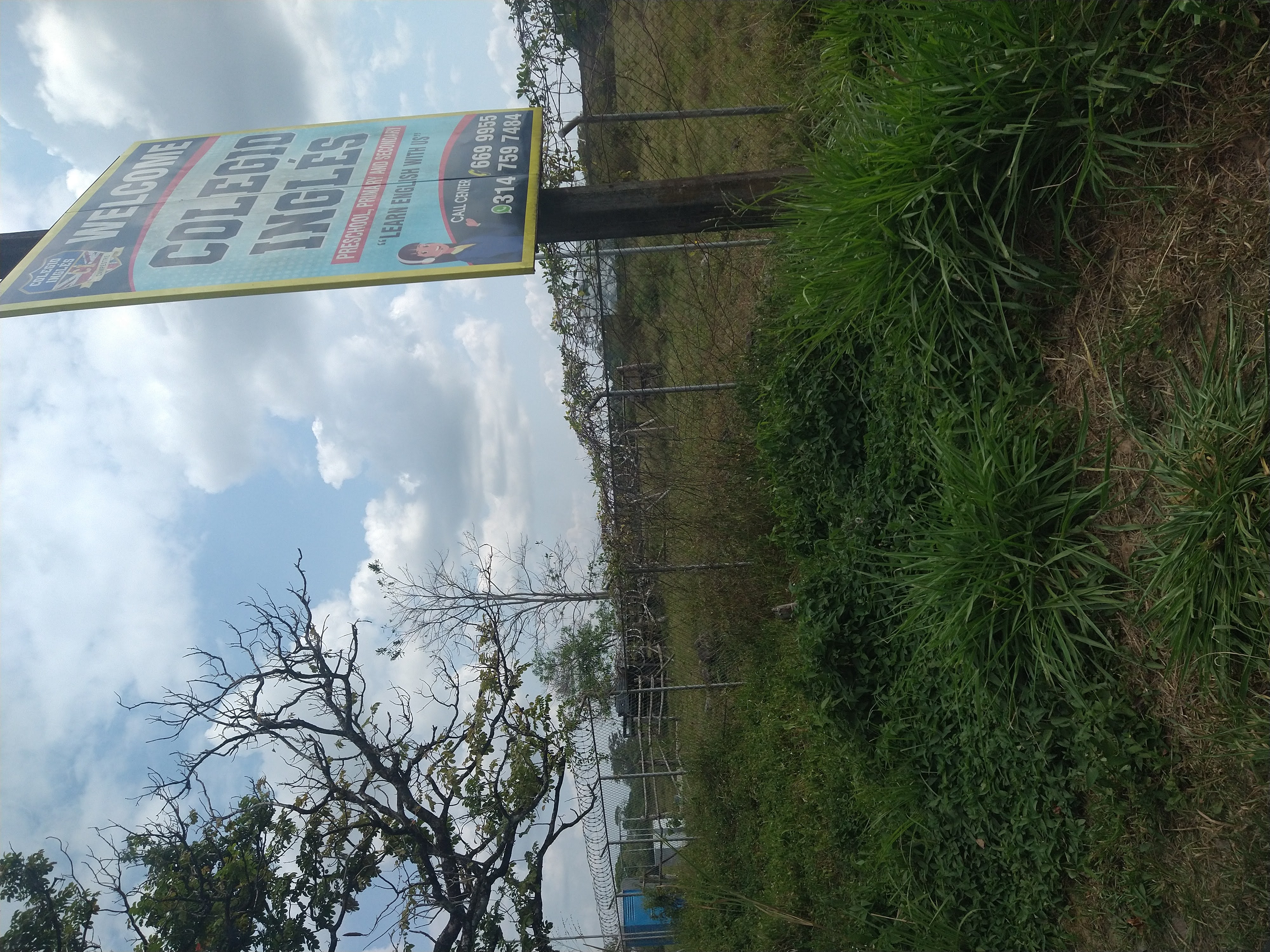 Lote en venta en Apiay, Villavicencio, 90456 m² · foto 2 de 5